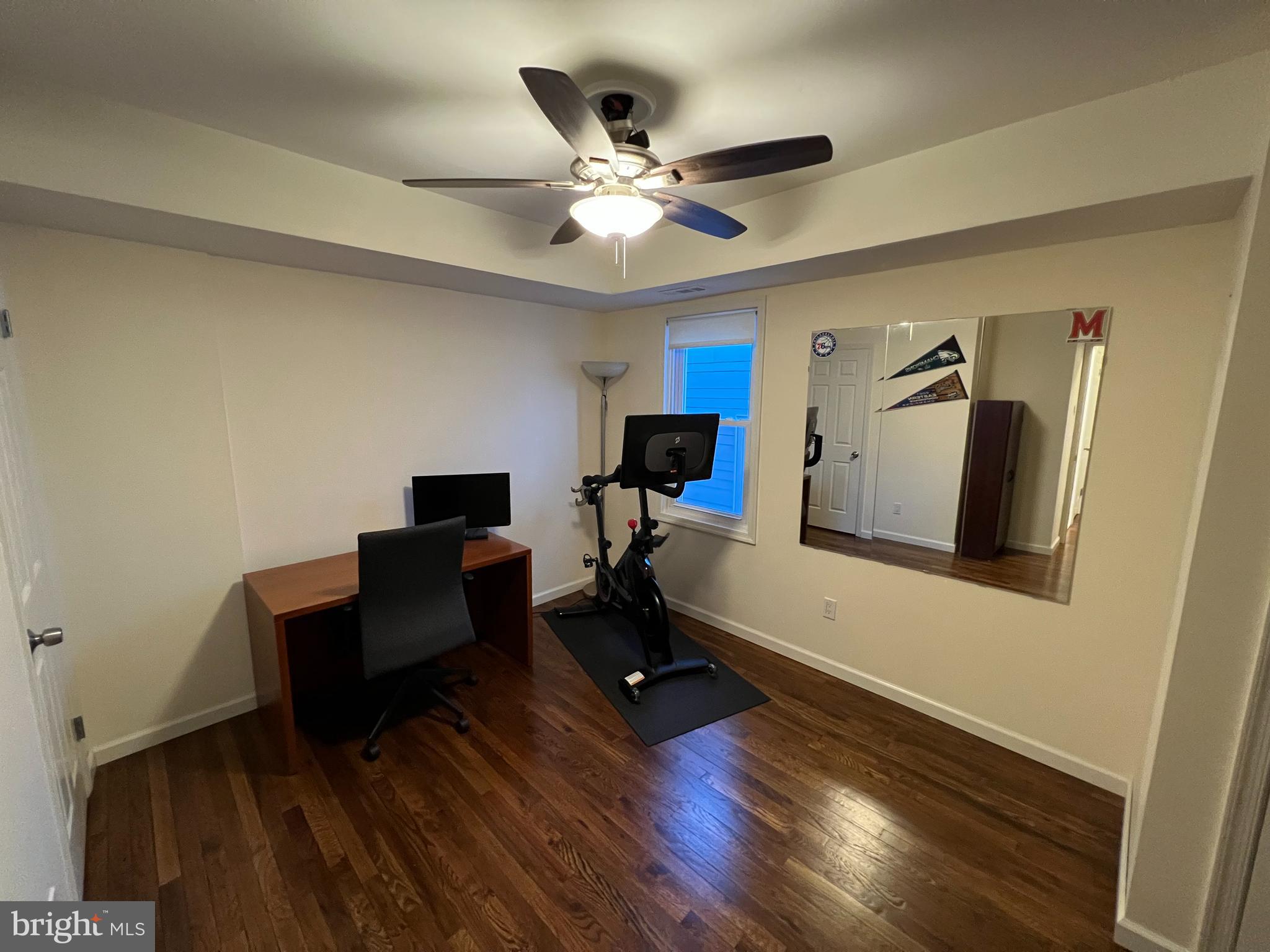 HAWTHORNE - Residential Lease