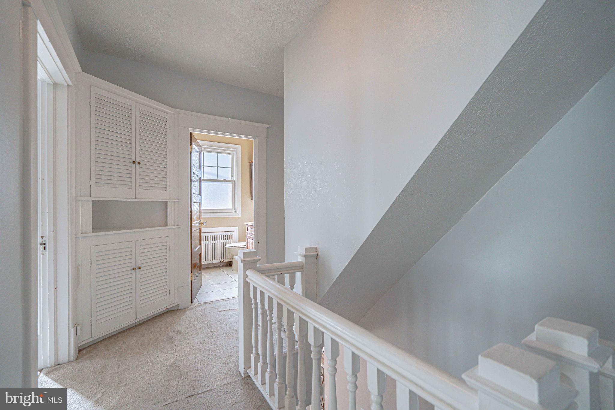 EAST END - Residential