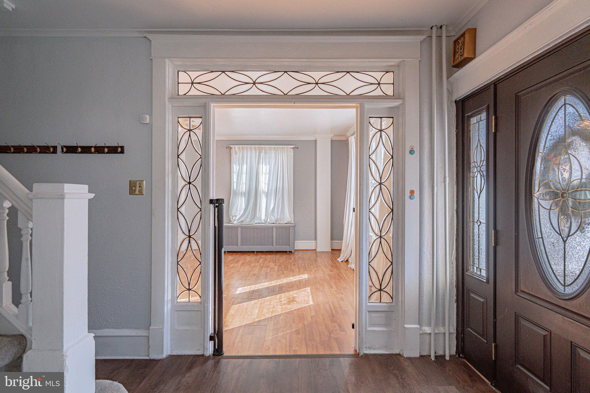 EAST END - Residential