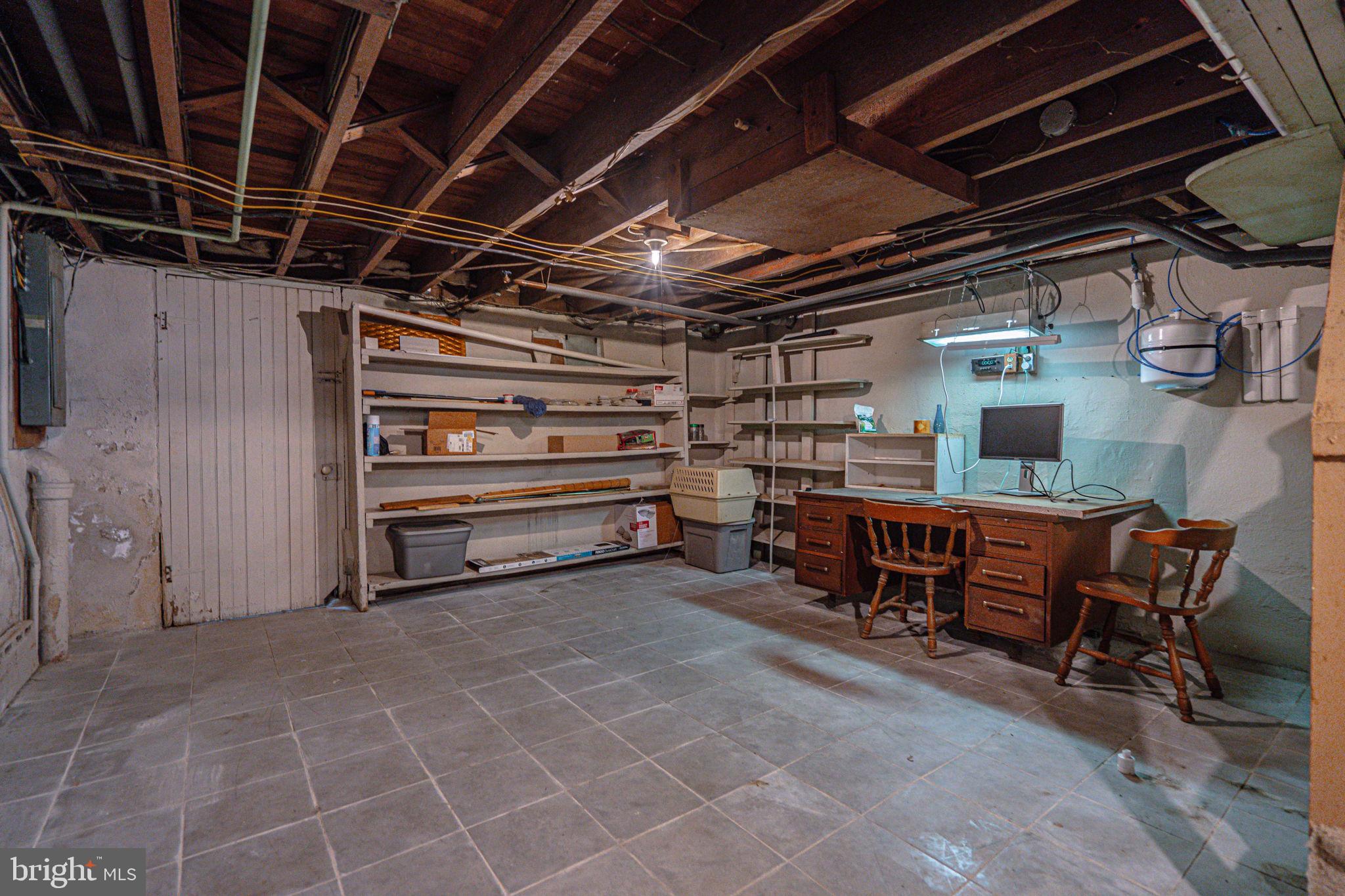 EAST END - Residential