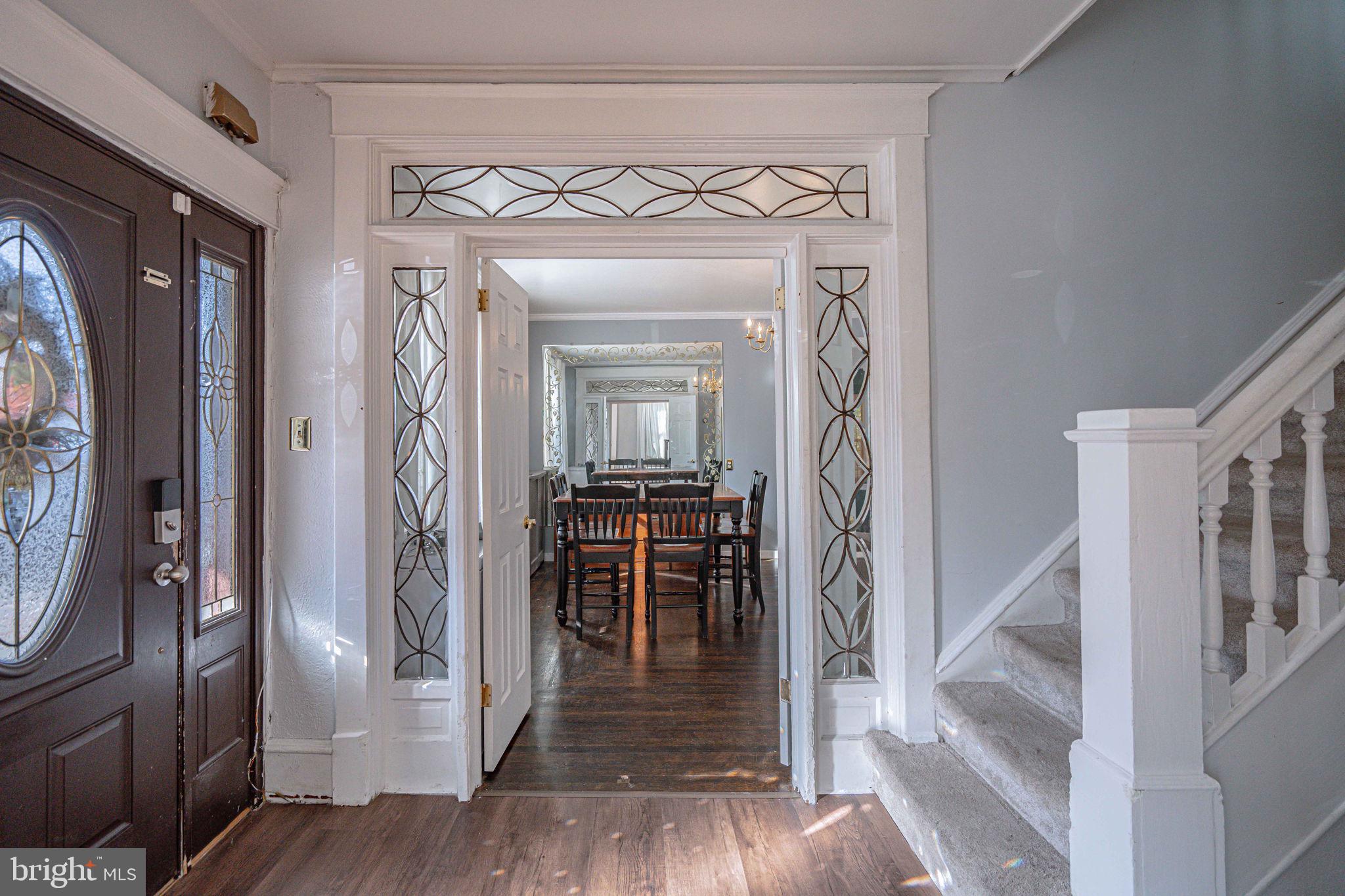 EAST END - Residential