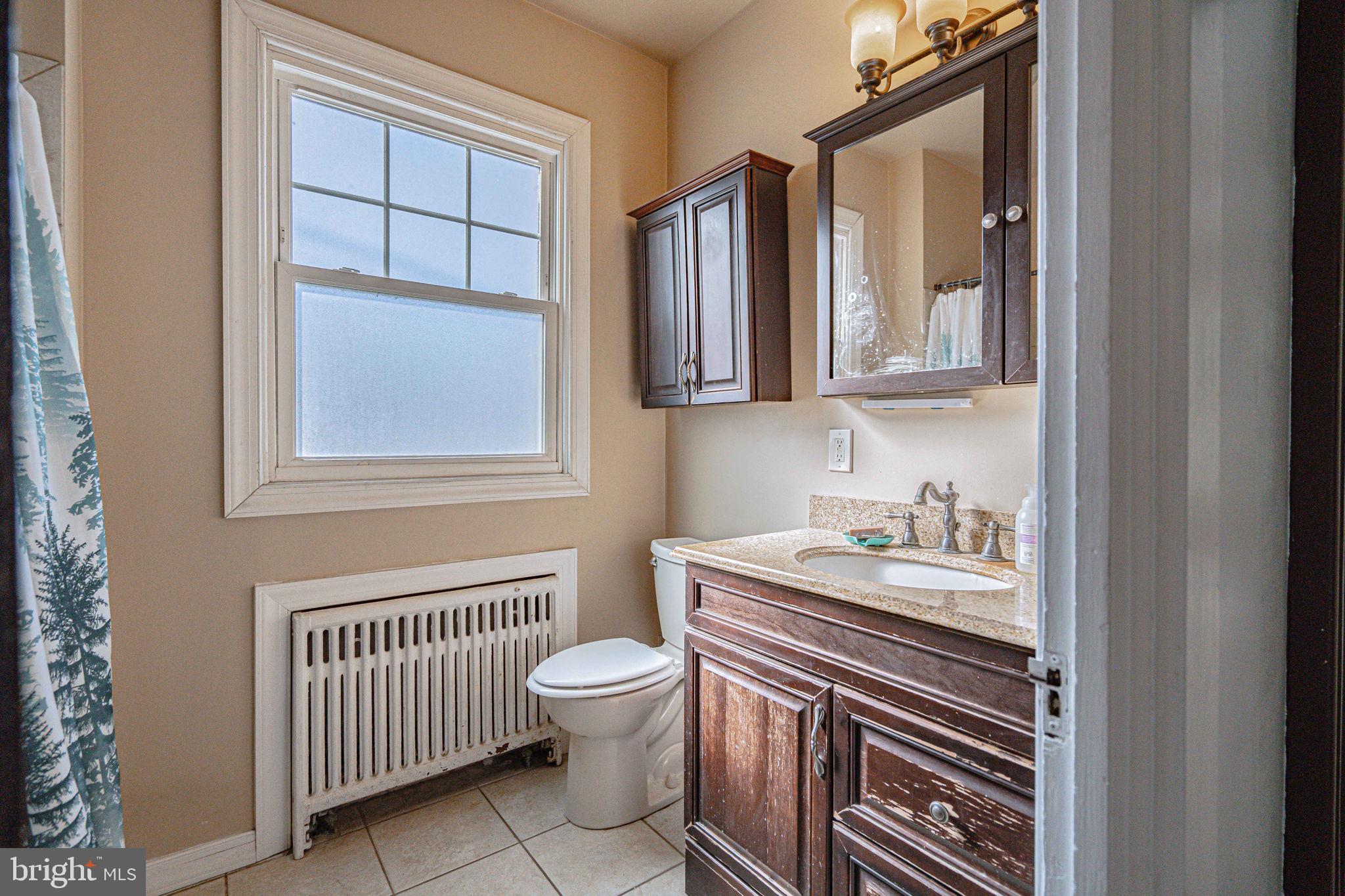 EAST END - Residential