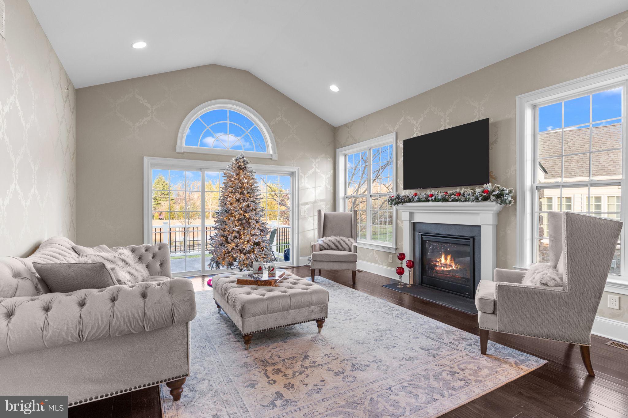 THE ENCLAVE AT UPPER - Residential