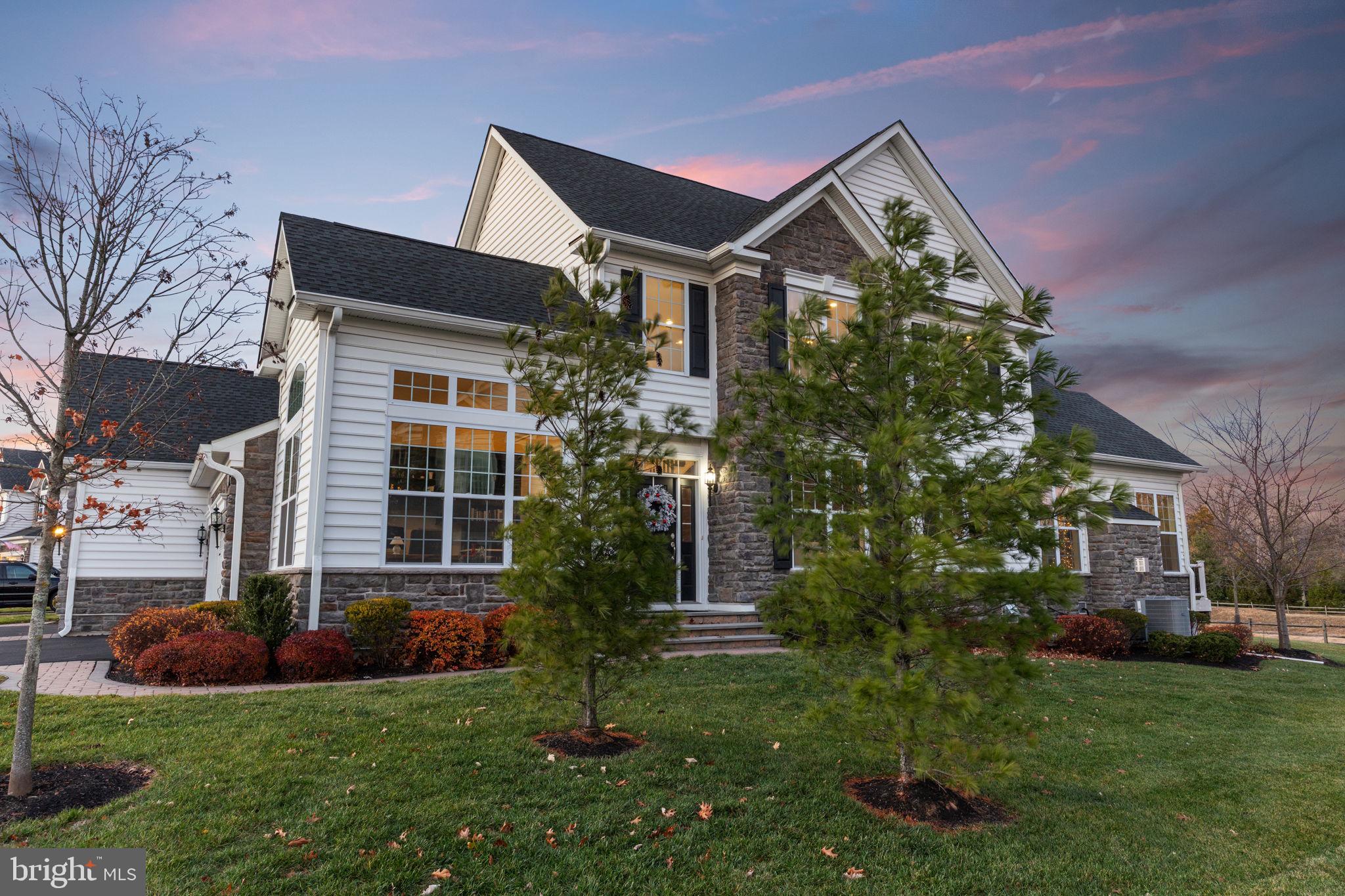 THE ENCLAVE AT UPPER - Residential