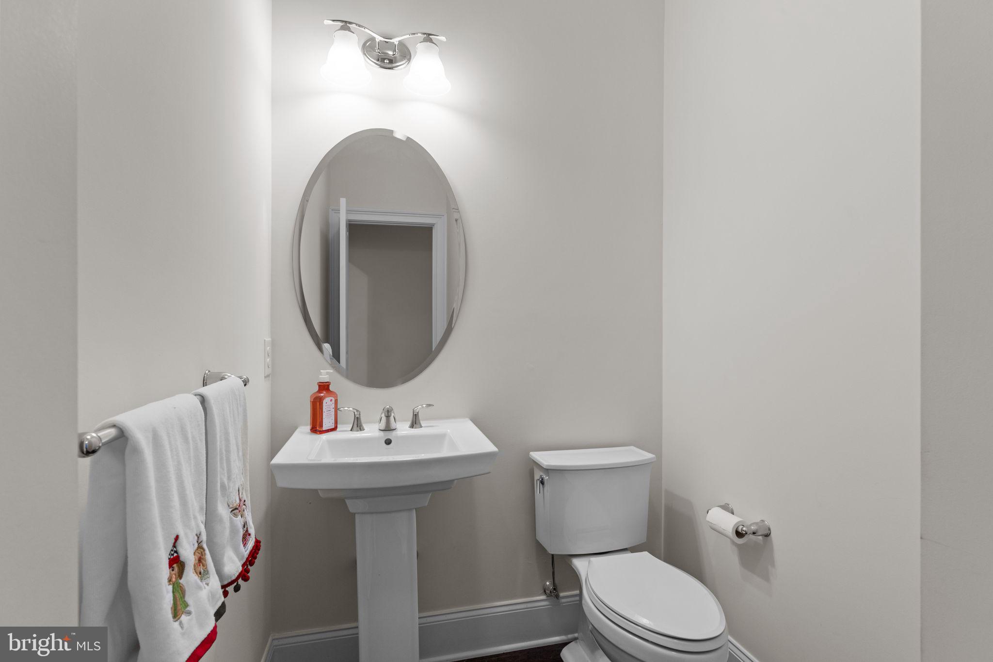 THE ENCLAVE AT UPPER - Residential