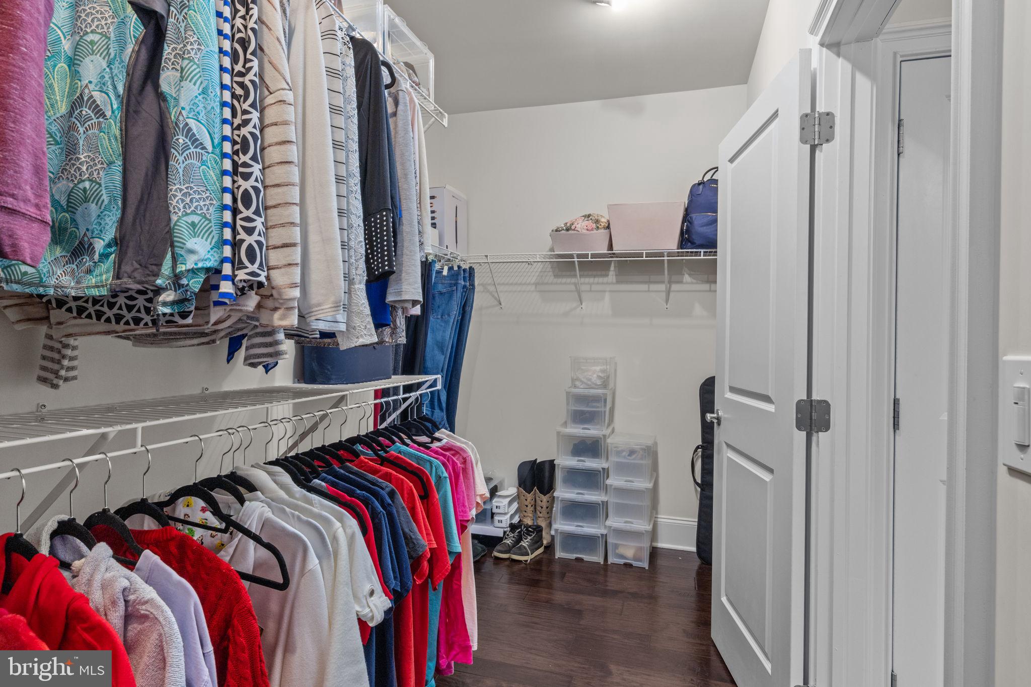 THE ENCLAVE AT UPPER - Residential