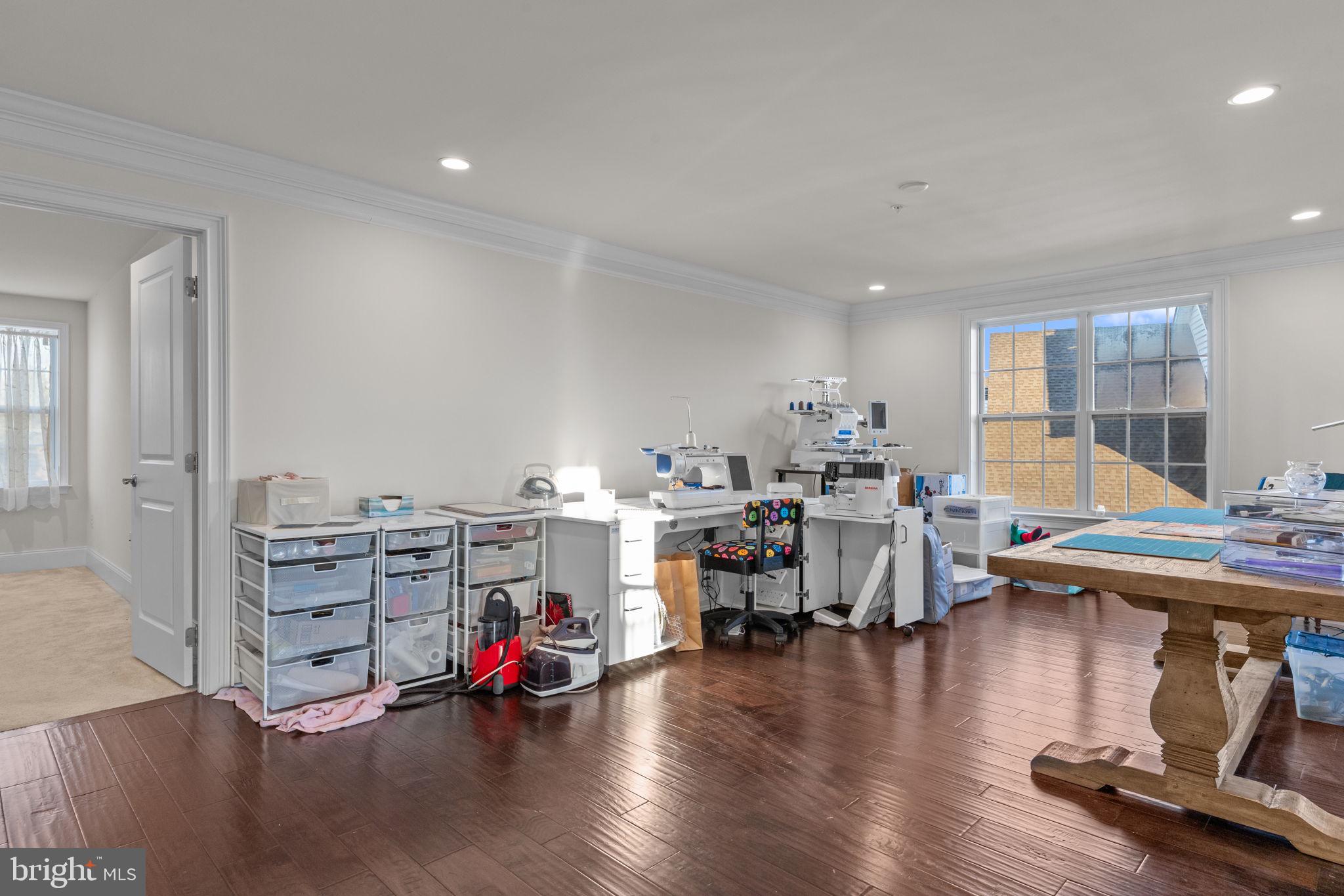 THE ENCLAVE AT UPPER - Residential