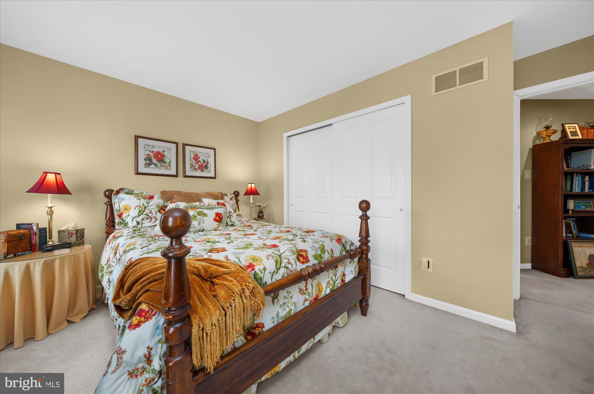 RIDGLEA - Residential