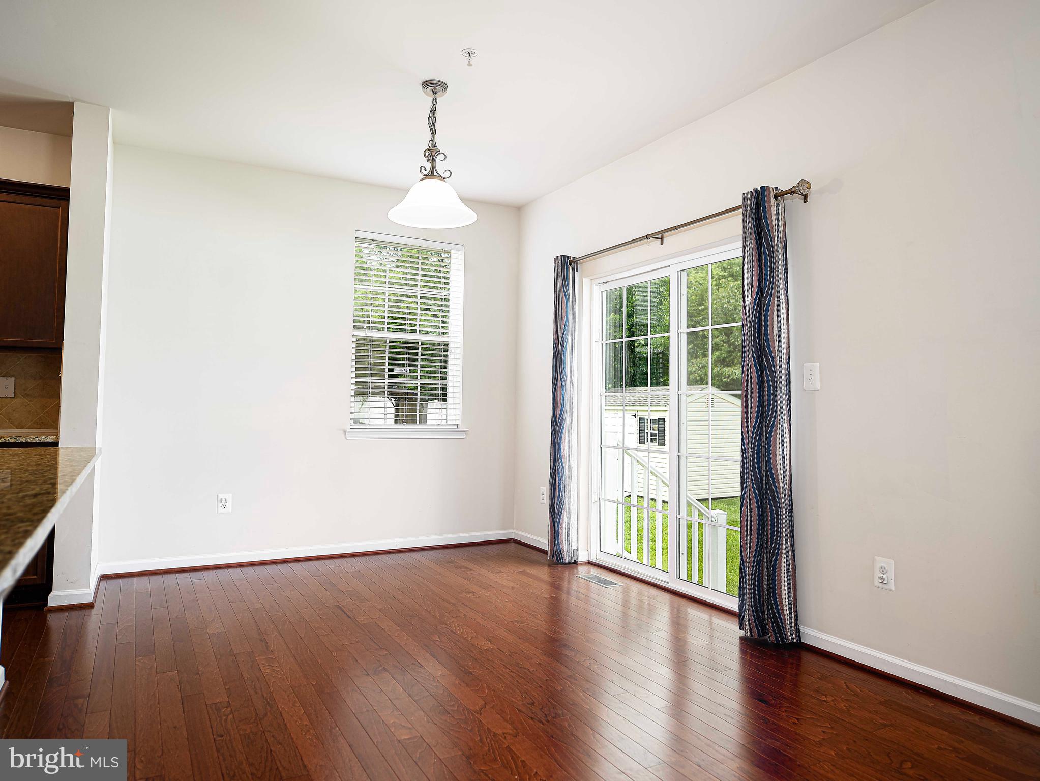 VINCENT FARM - Residential Lease