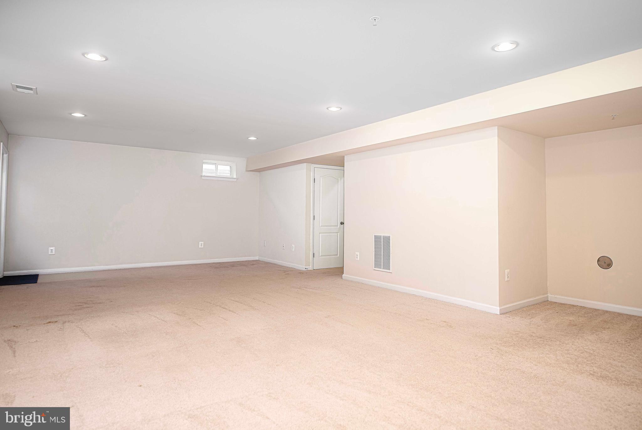 VINCENT FARM - Residential Lease