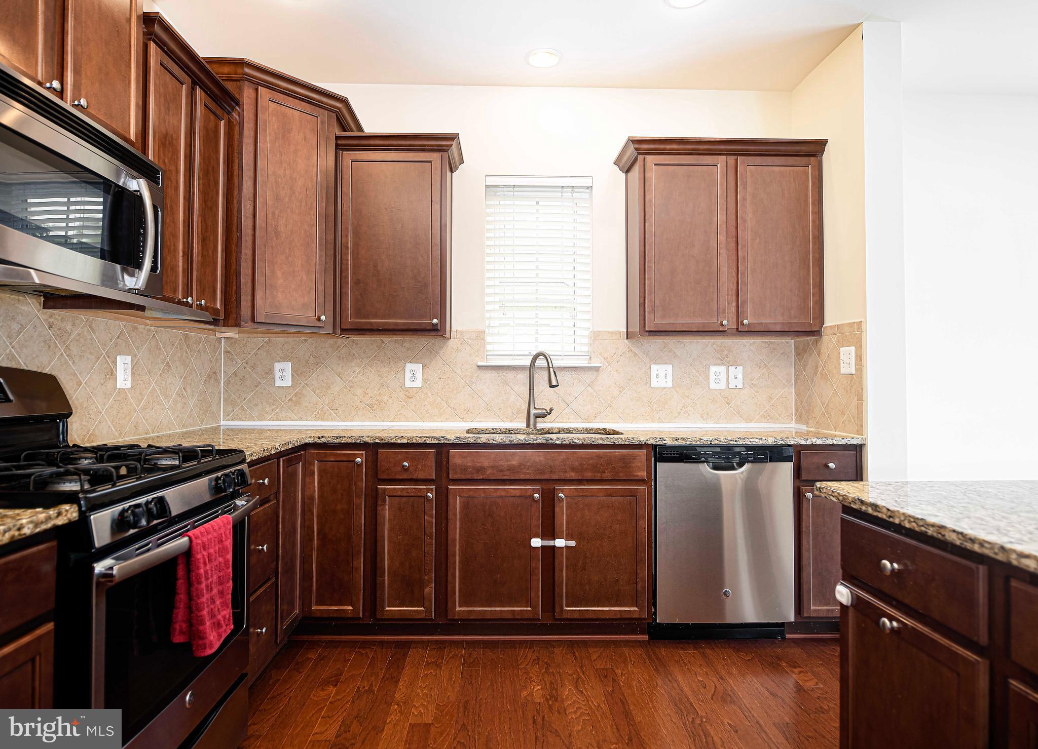 VINCENT FARM - Residential Lease