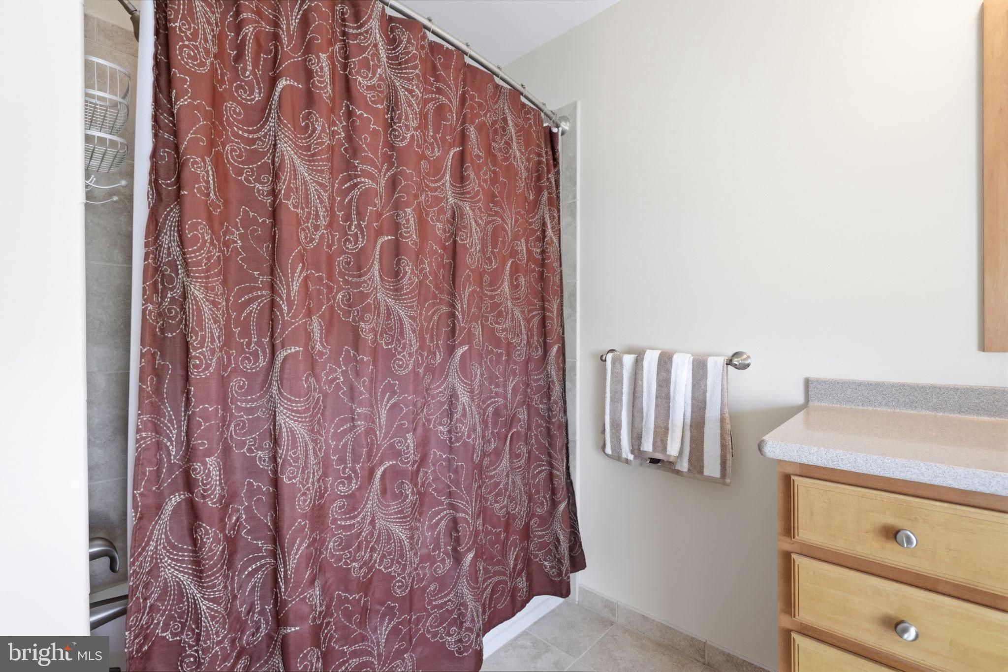 ORCHARD HILL - Residential