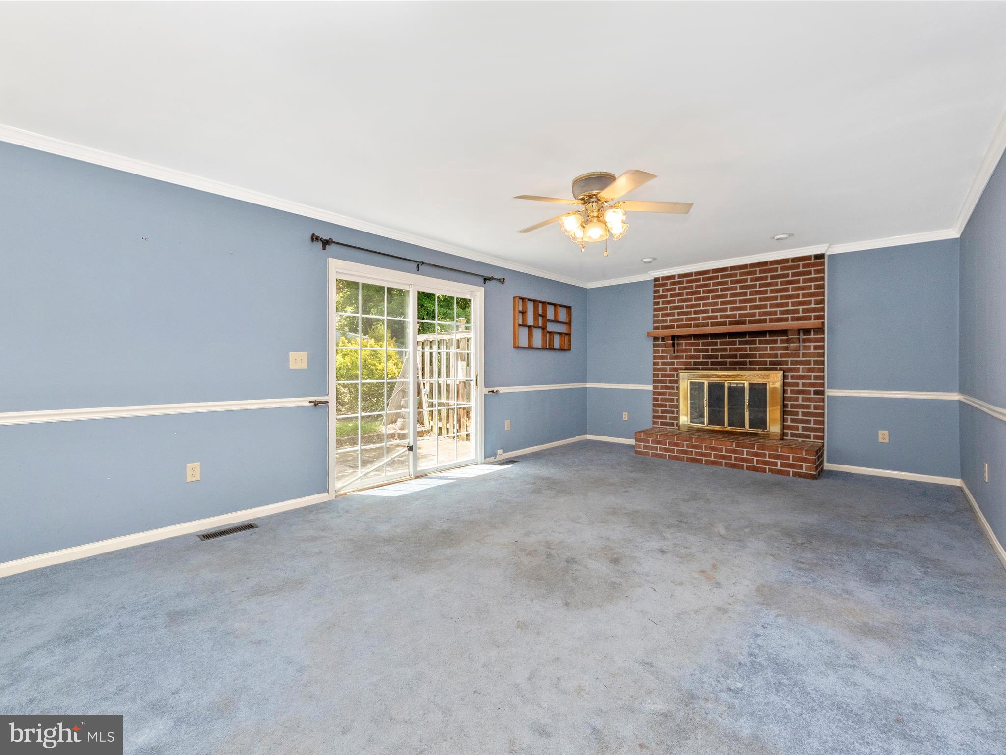 TALL OAKS CROSSING - Residential