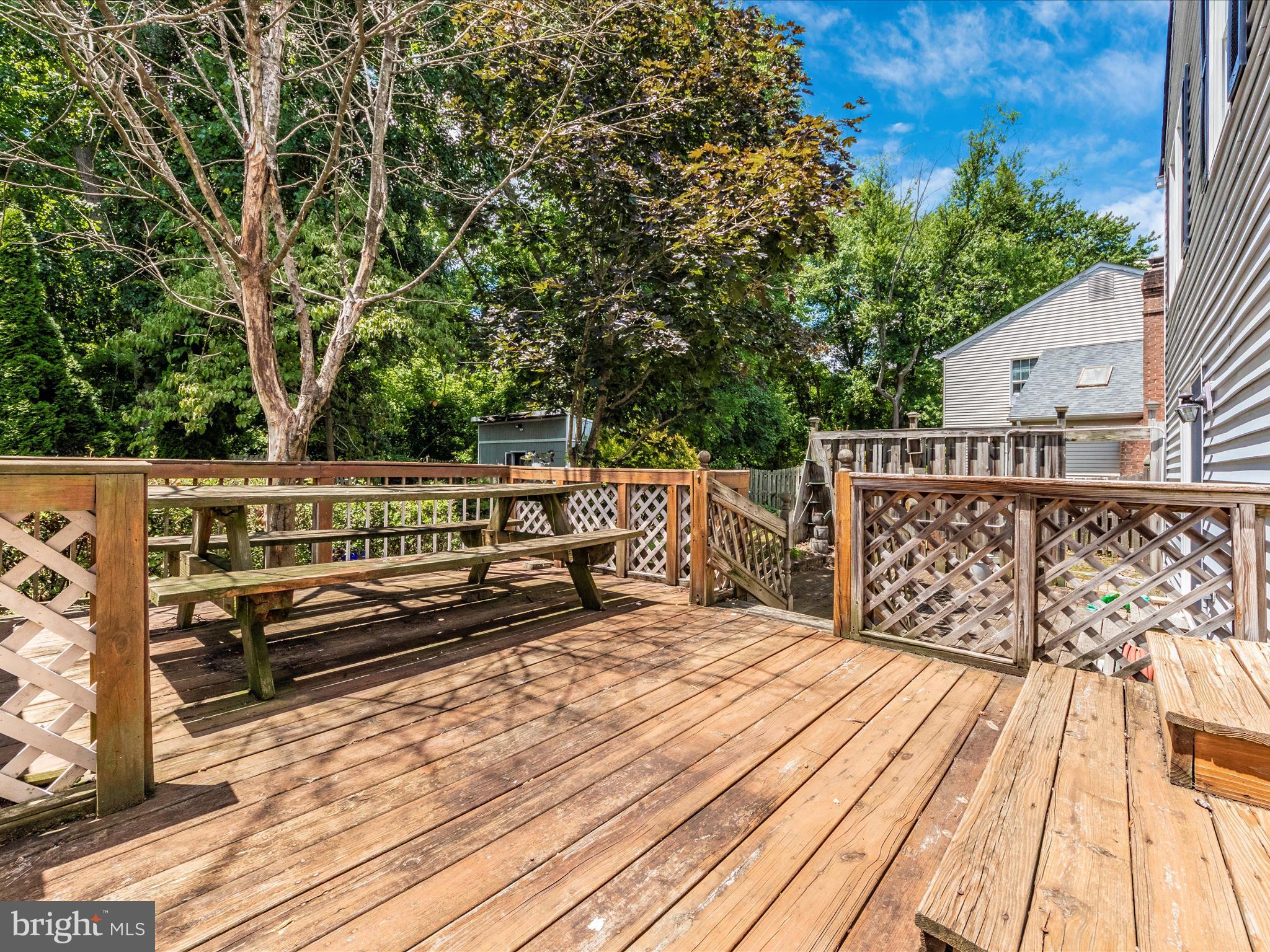 TALL OAKS CROSSING - Residential