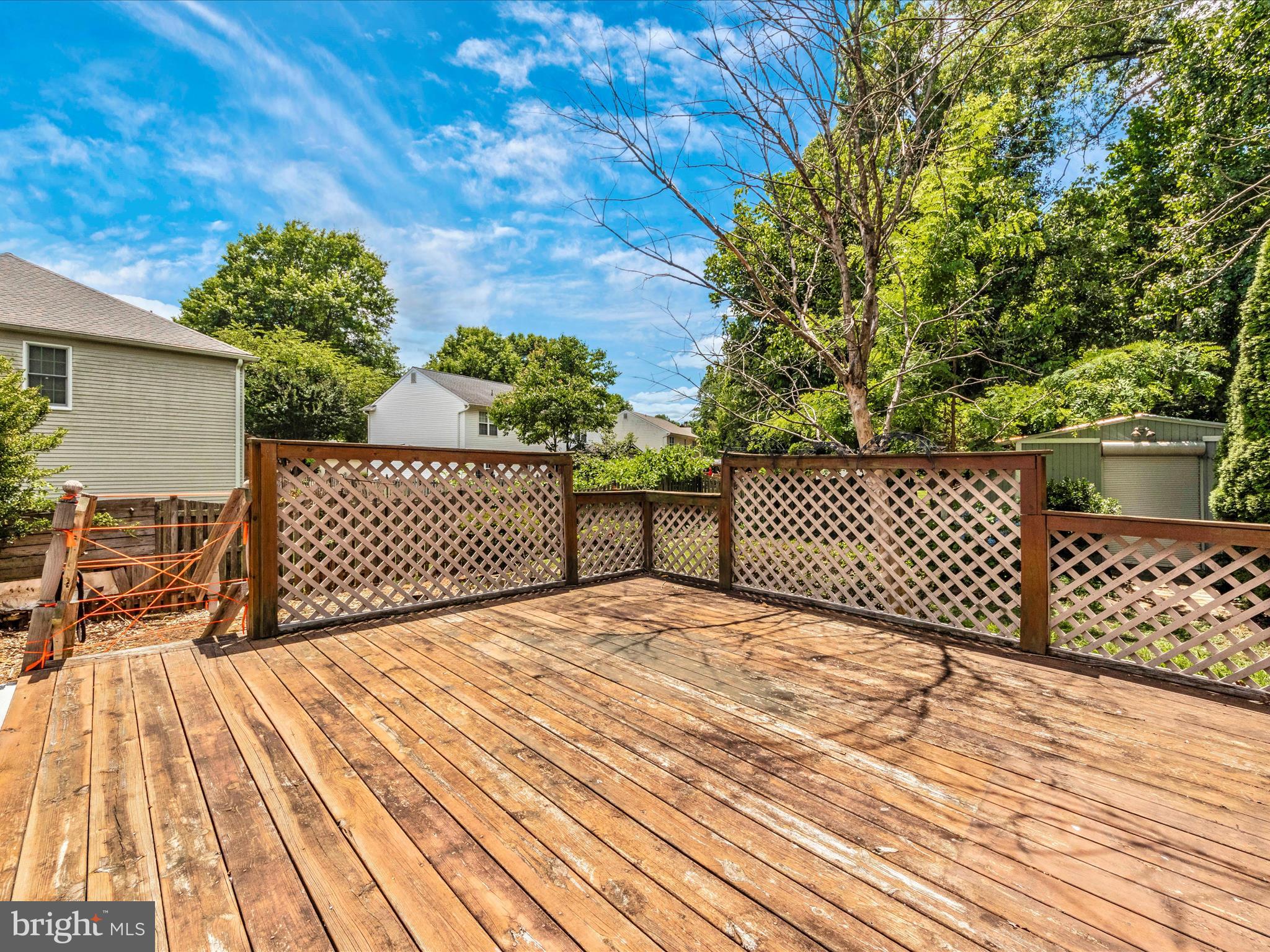 TALL OAKS CROSSING - Residential