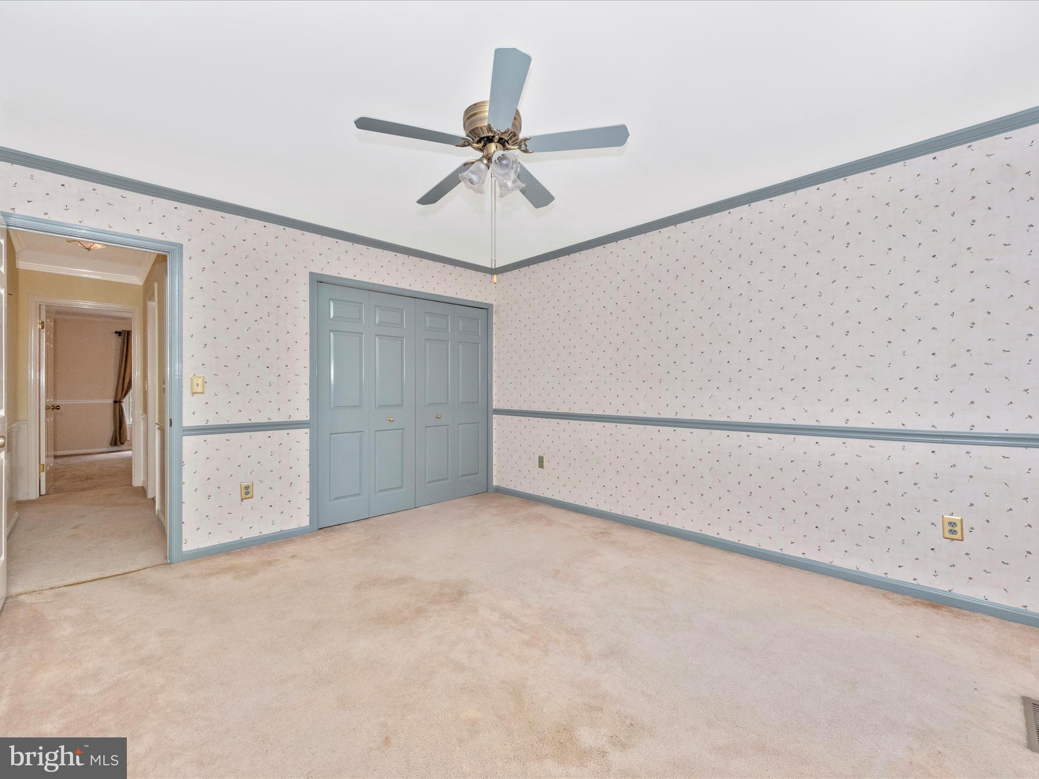 TALL OAKS CROSSING - Residential