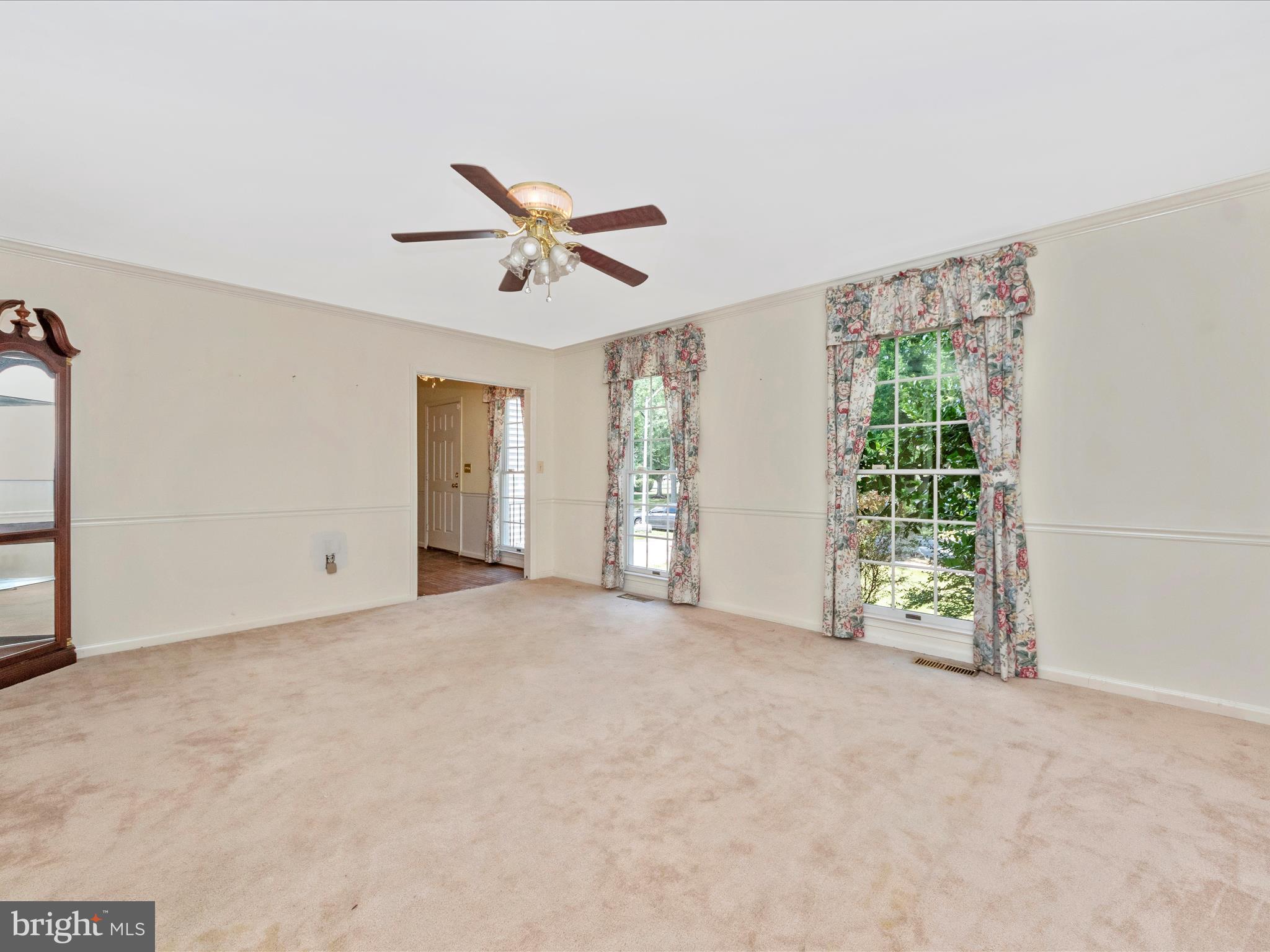 TALL OAKS CROSSING - Residential