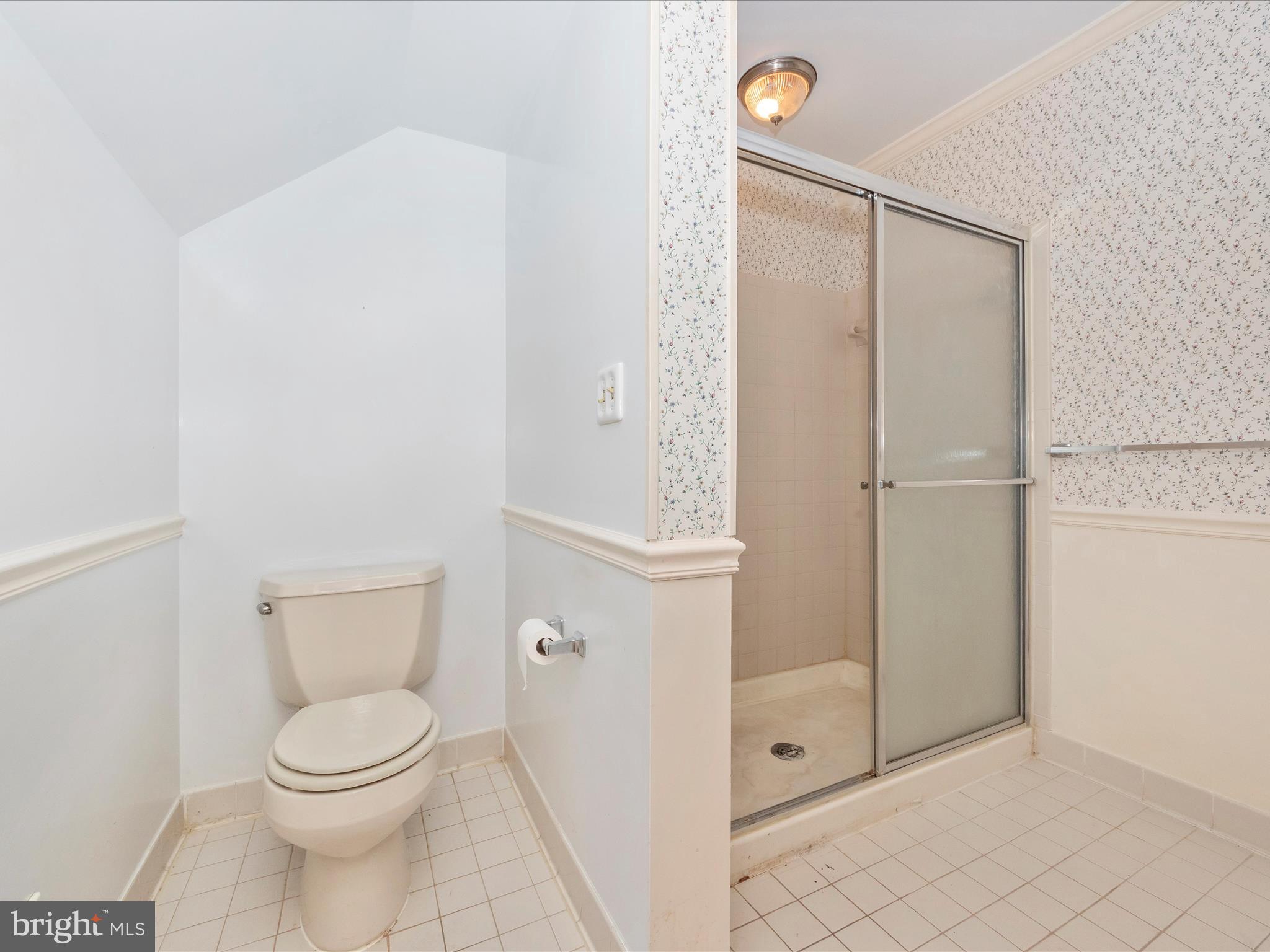 TALL OAKS CROSSING - Residential