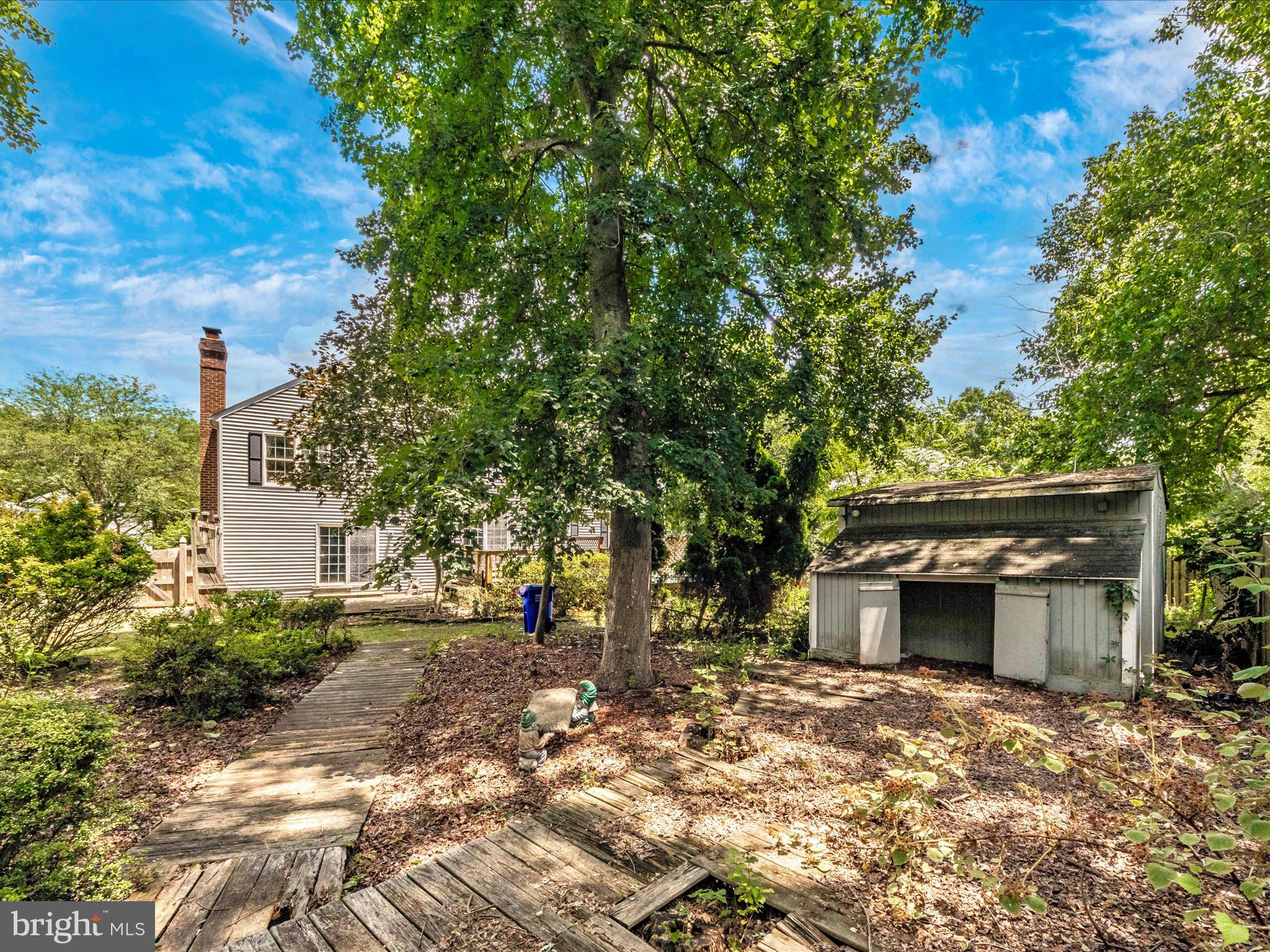 TALL OAKS CROSSING - Residential