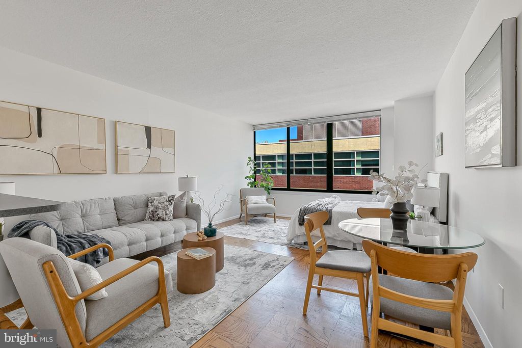 Photo of 1301 20th Street NW #901, WASHINGTON, DC 20036 (MLS # DCDC2225776)