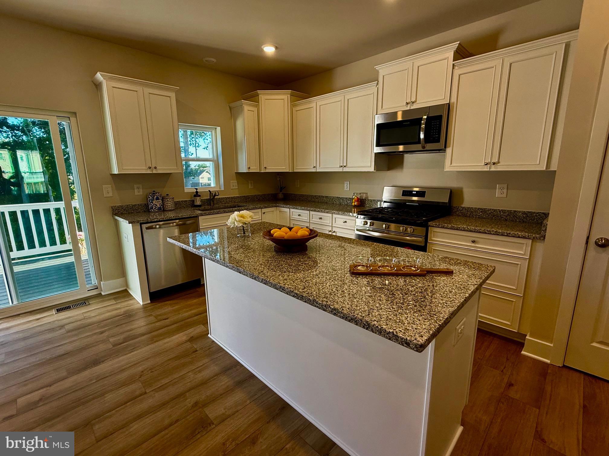 29405 OXFORD DRIVE