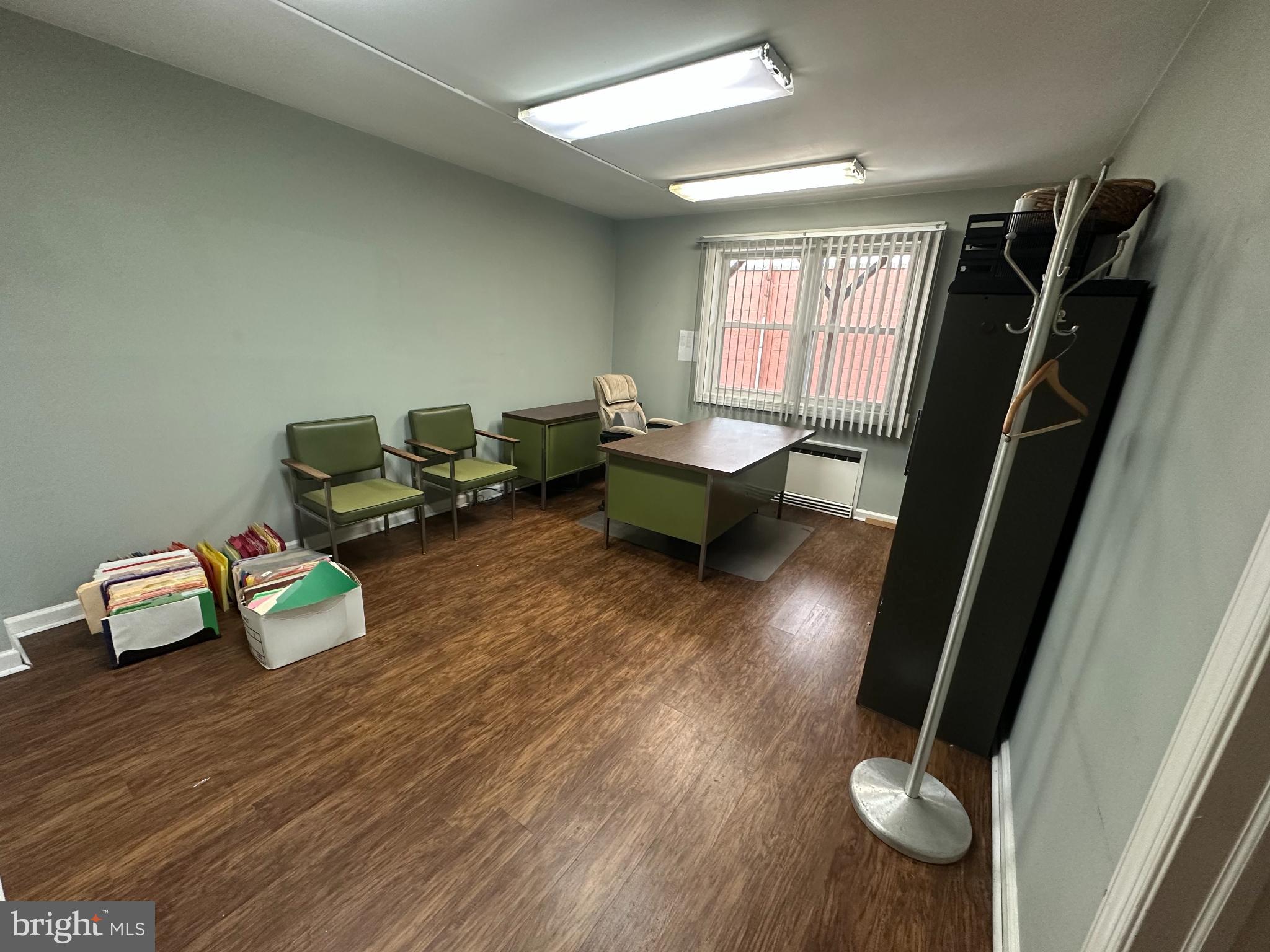 MILMONT PARK - Residential Income