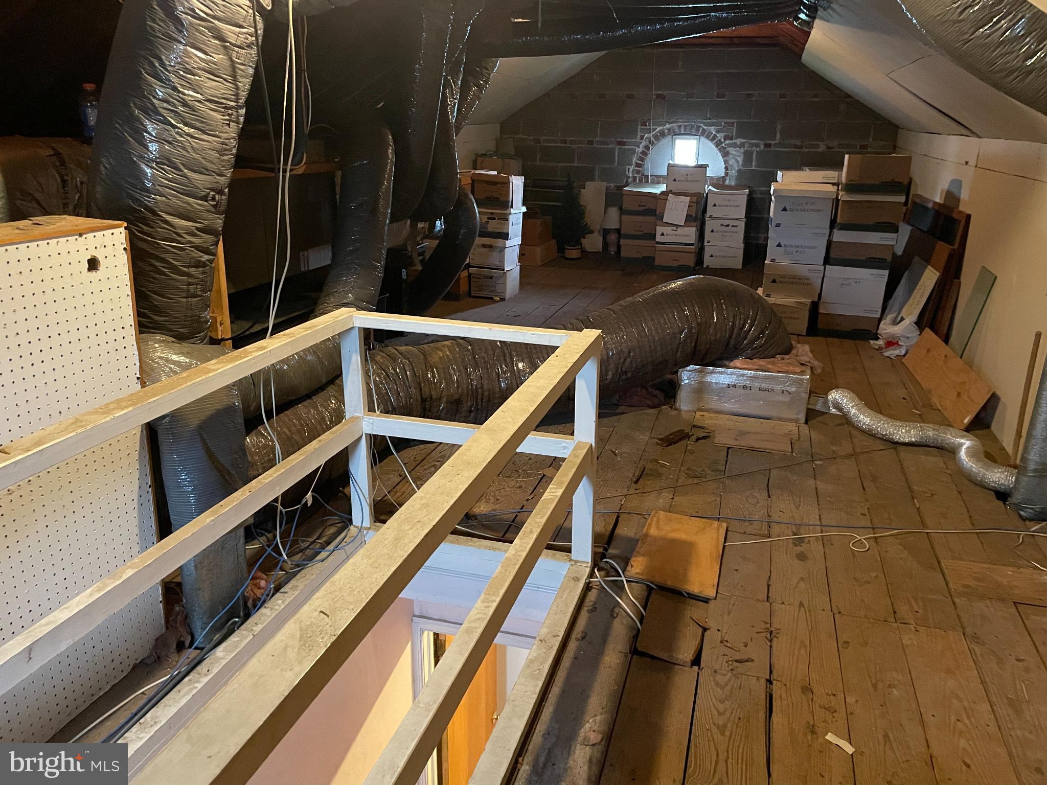 MILMONT PARK - Residential Income