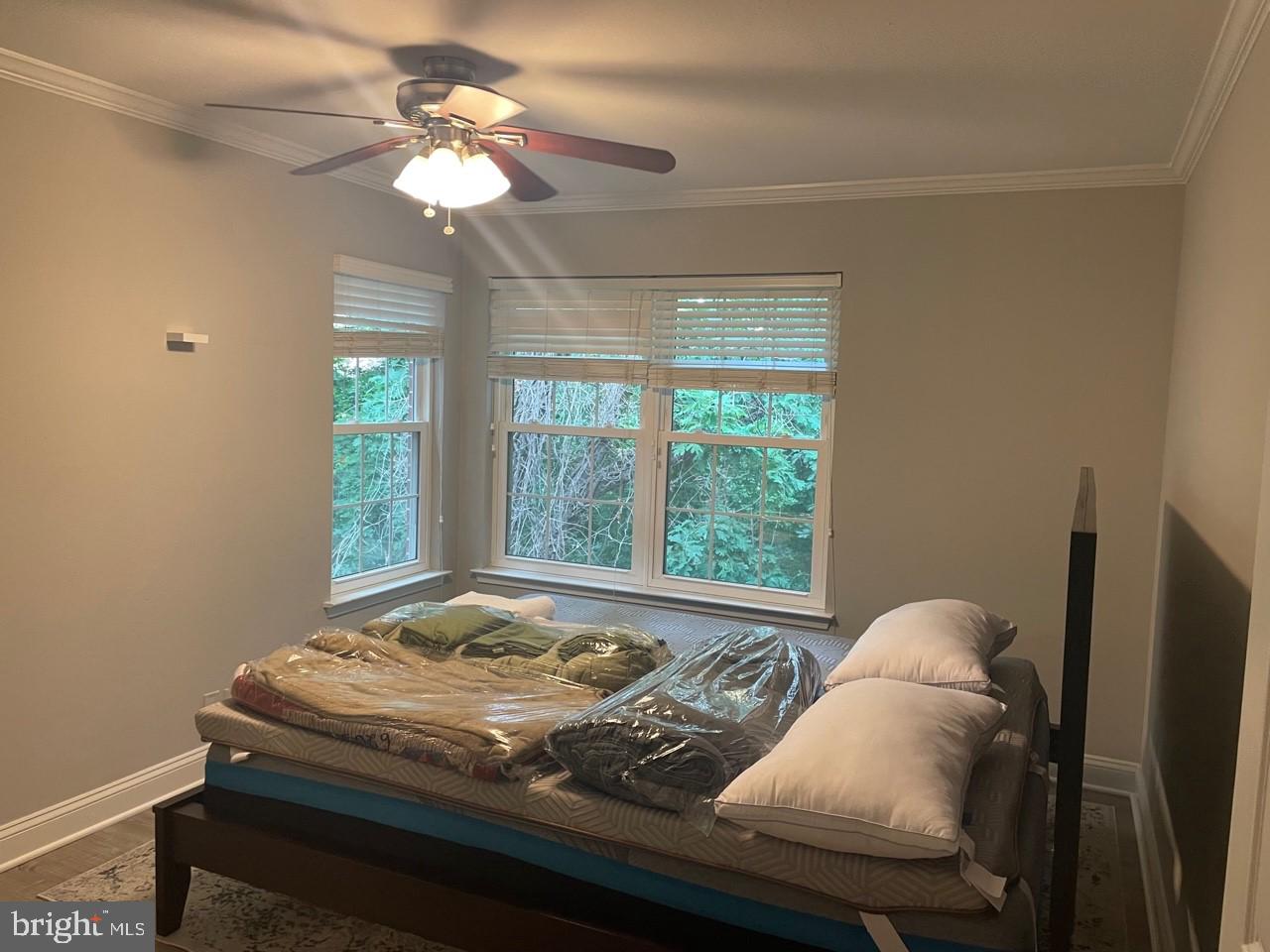 POINTE AT PARK CENTER - Residential Lease