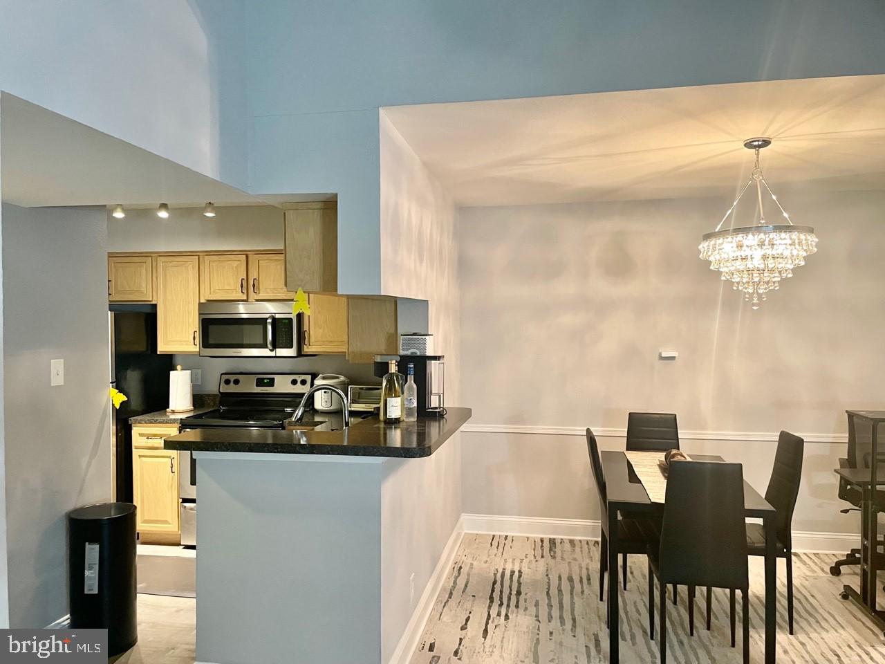 POINTE AT PARK CENTER - Residential Lease