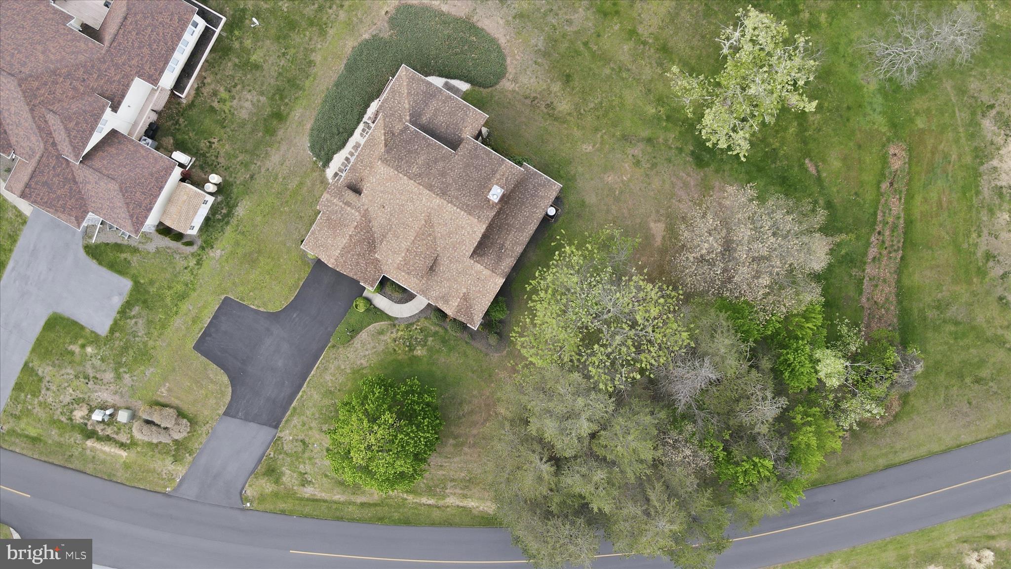 THE WOODS - Residential