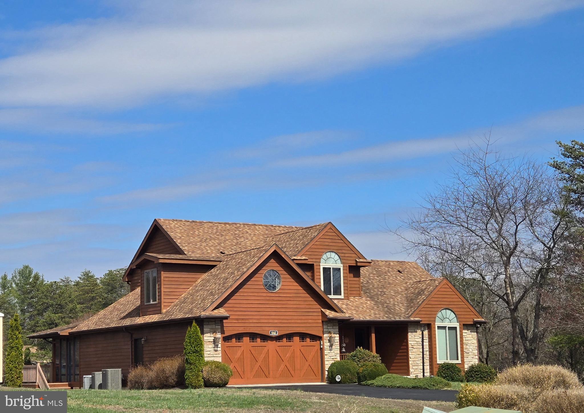 THE WOODS - Residential