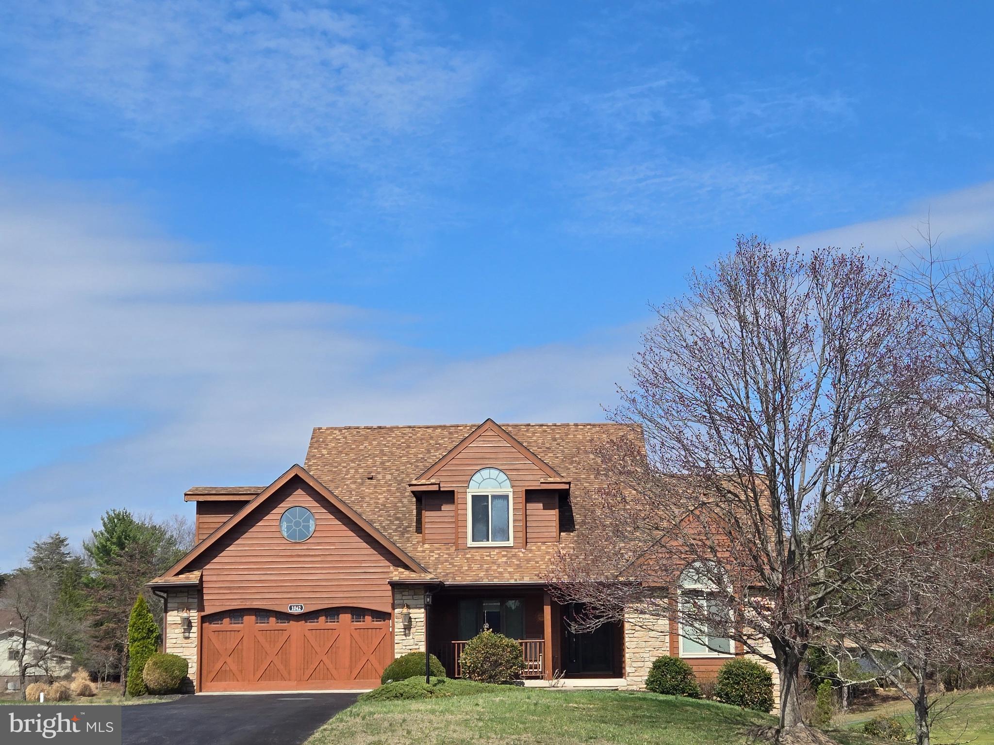 THE WOODS - Residential