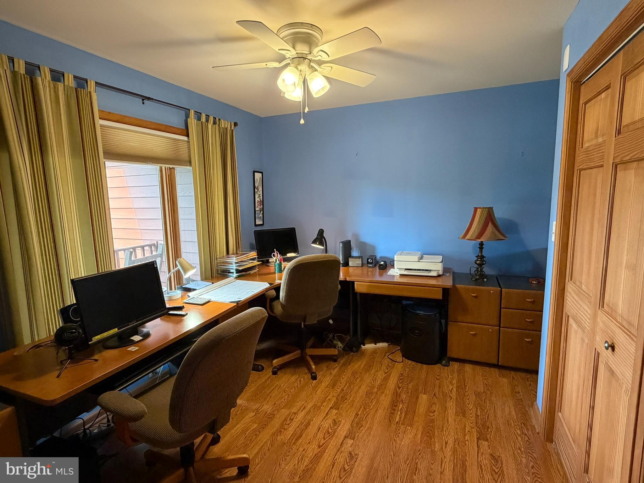 THE WOODS - Residential