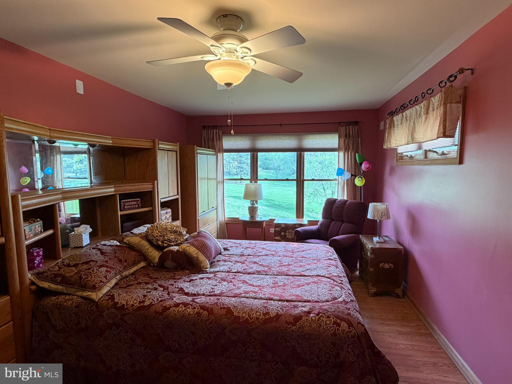 THE WOODS - Residential