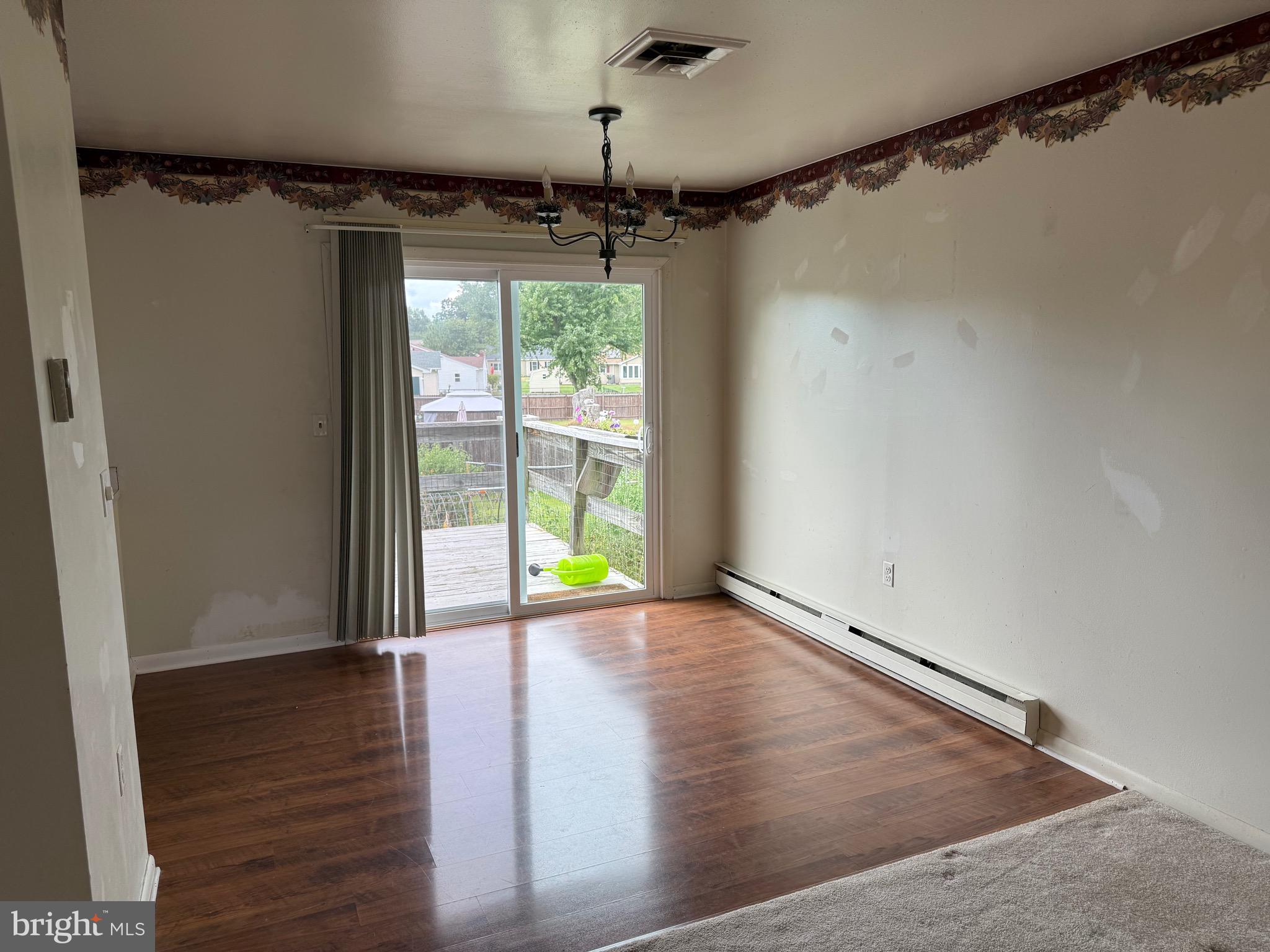 JENKINS CREEK - Residential