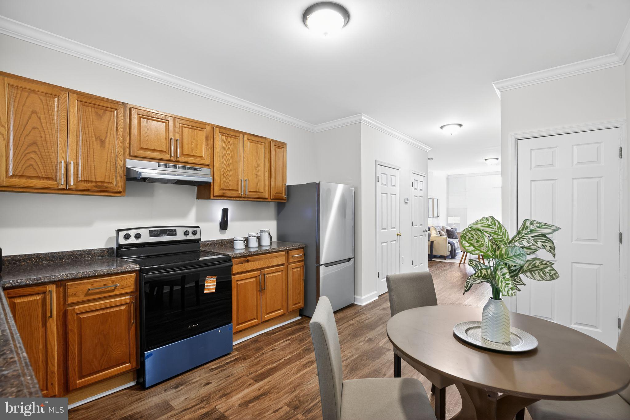 EAST BALTIMORE MIDWAY - Residential