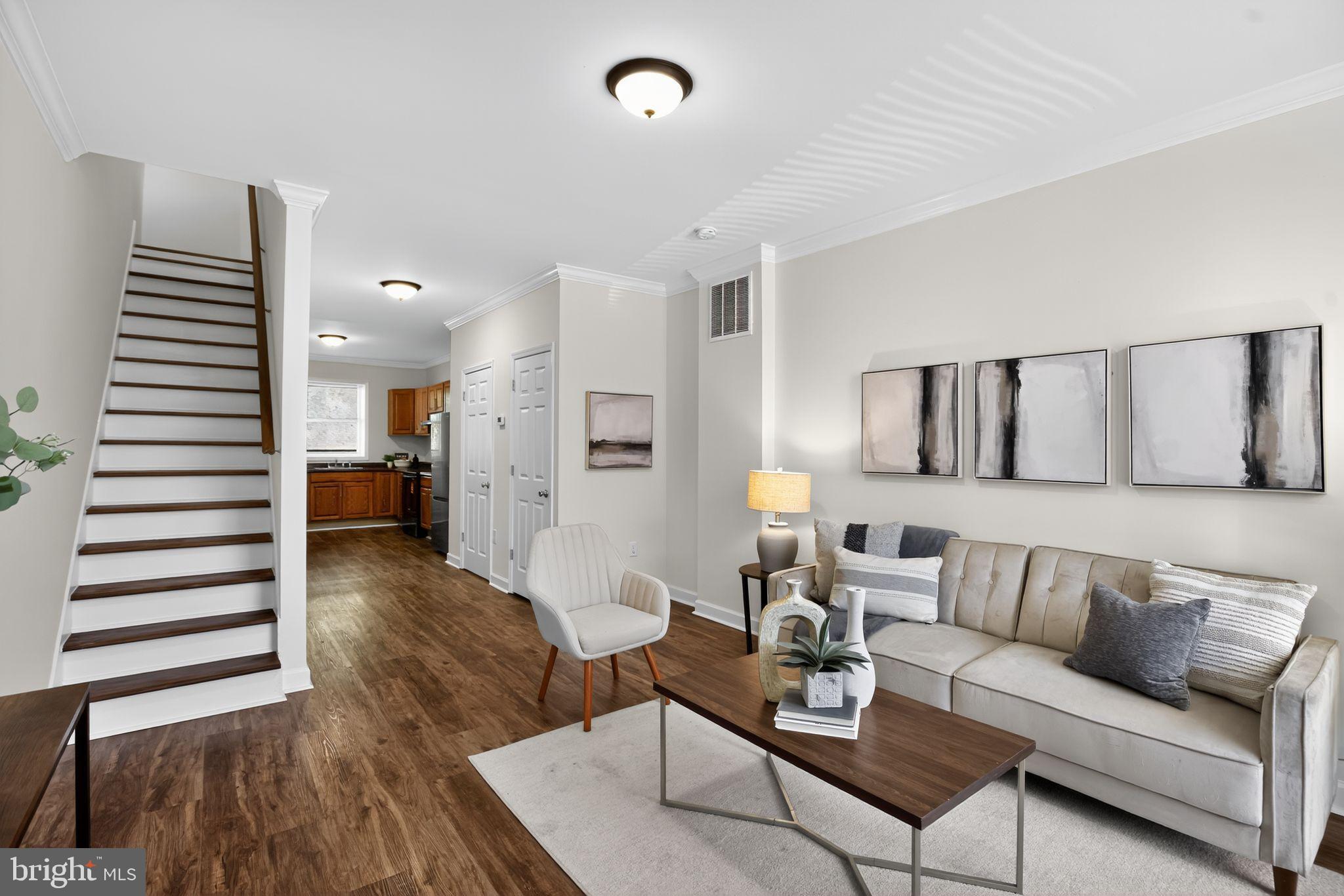 EAST BALTIMORE MIDWAY - Residential