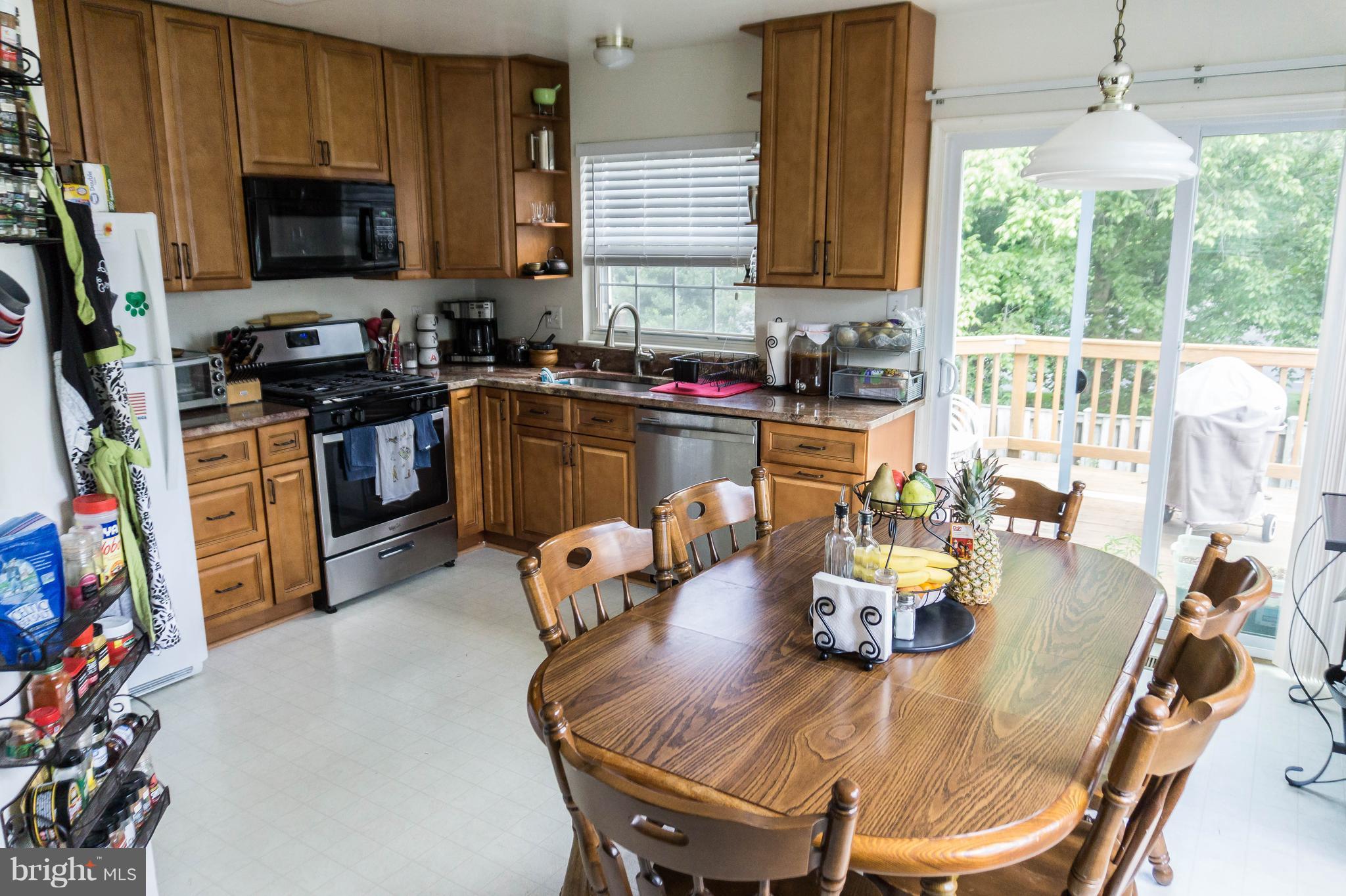 CENTRE RIDGE - Residential Lease