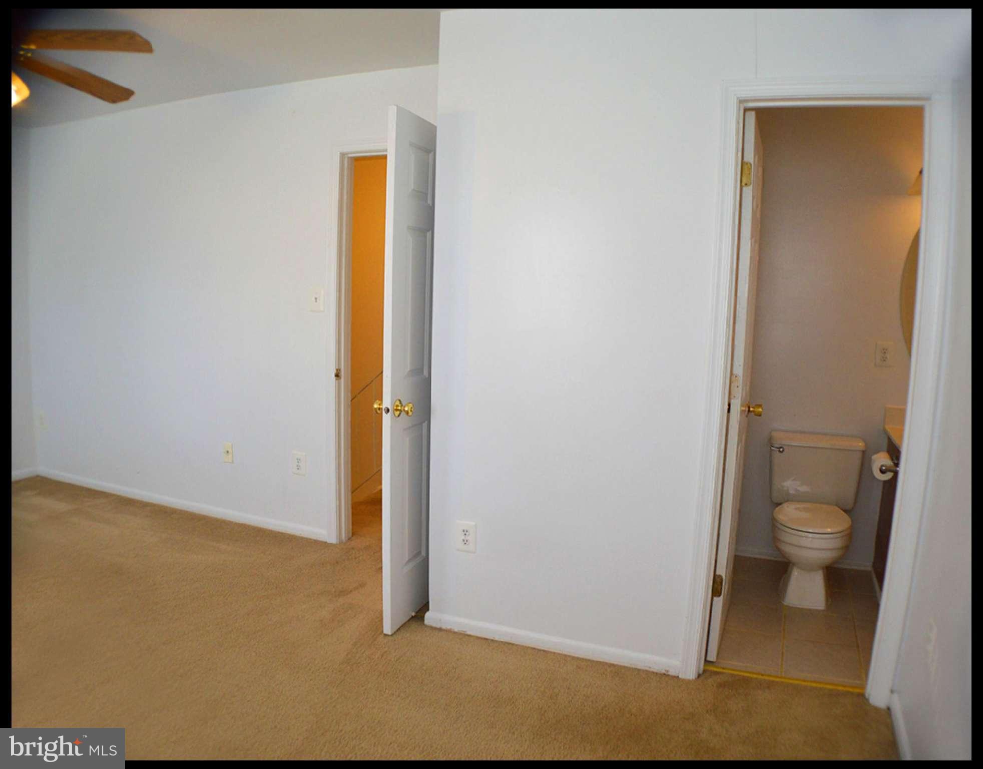 DUMBARTON SQUARE - Residential