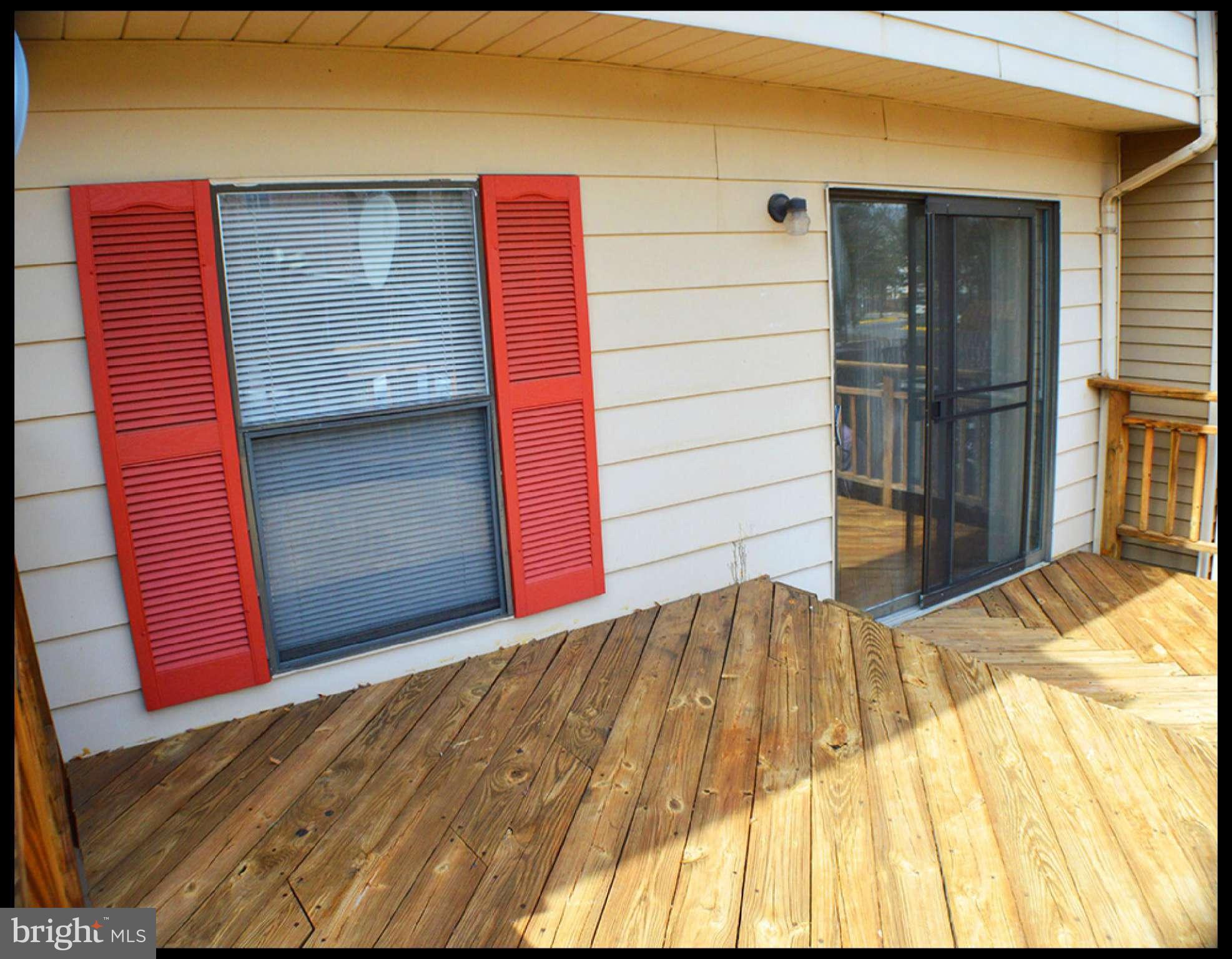 DUMBARTON SQUARE - Residential