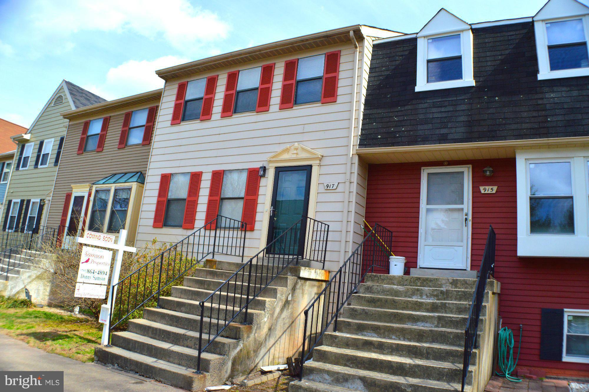 DUMBARTON SQUARE - Residential