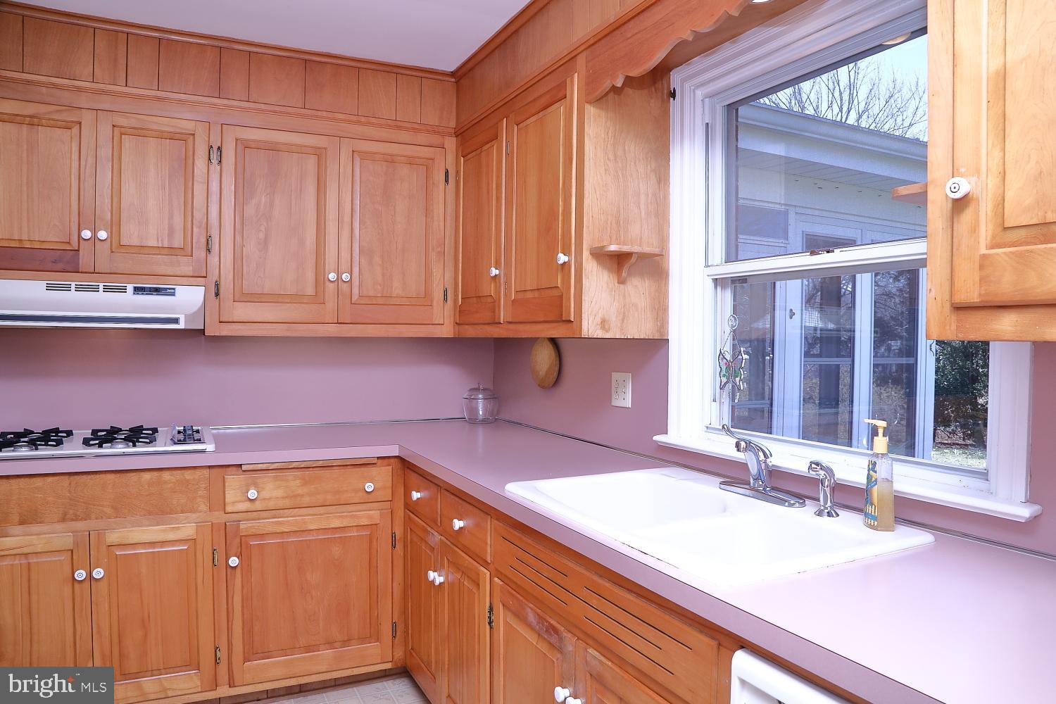 MANOR RIDGE - Residential