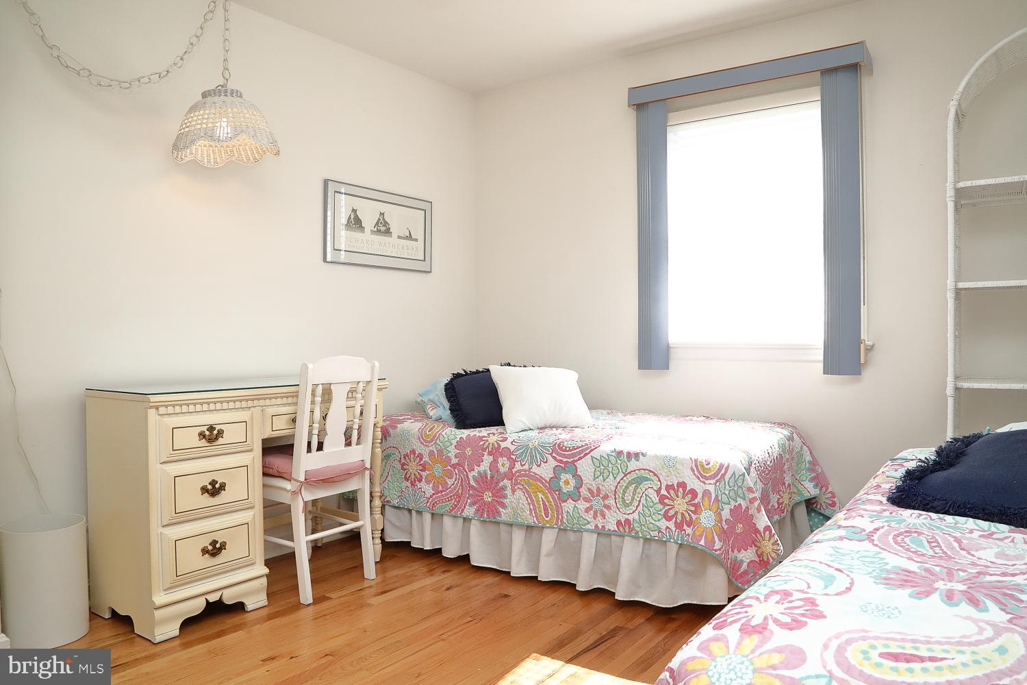 MANOR RIDGE - Residential