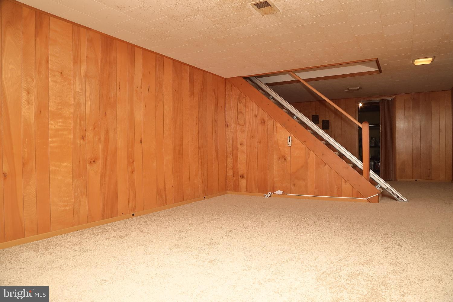 MANOR RIDGE - Residential