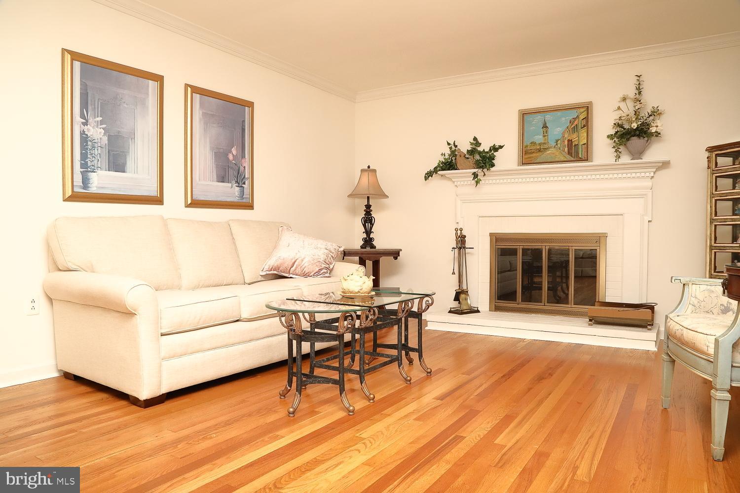 MANOR RIDGE - Residential