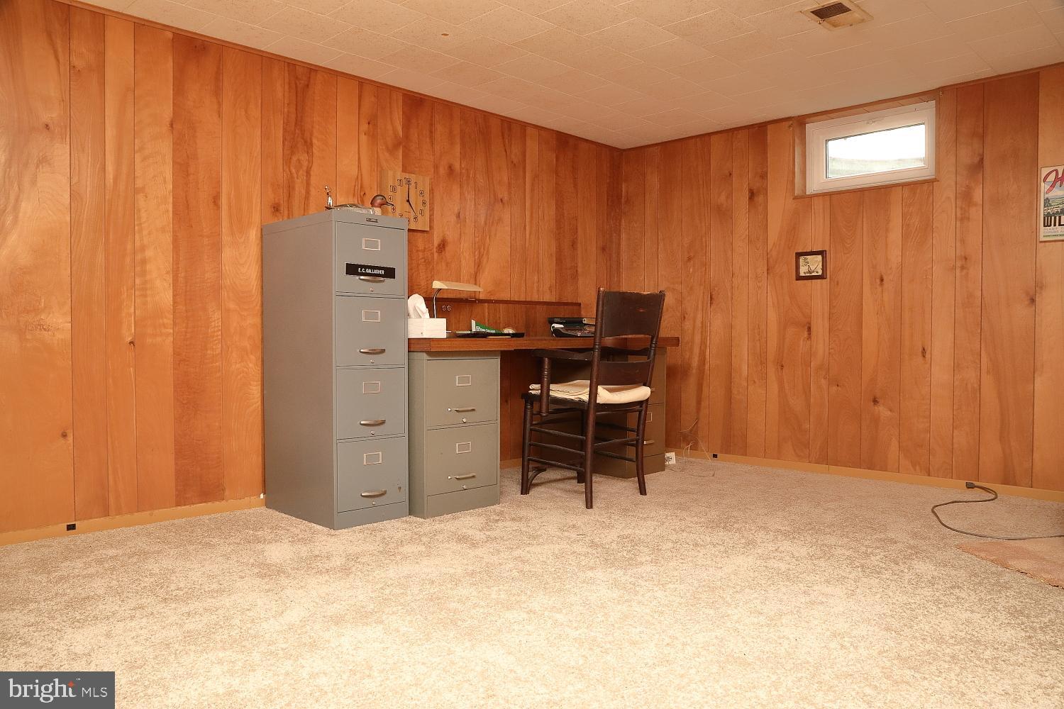 MANOR RIDGE - Residential