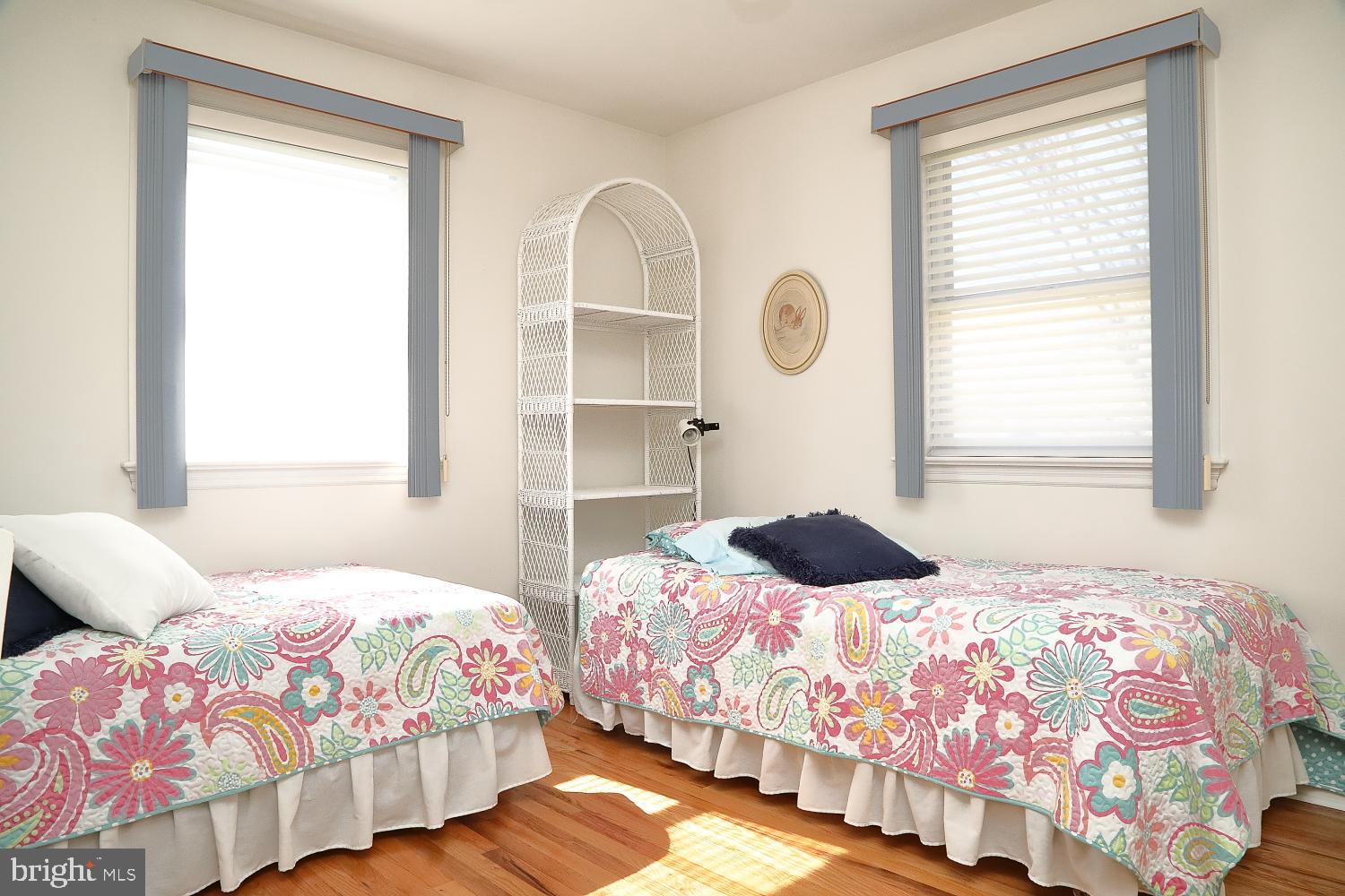 MANOR RIDGE - Residential