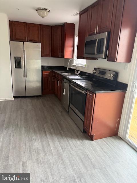 THE TOWNS AT WALKER MILL - Residential