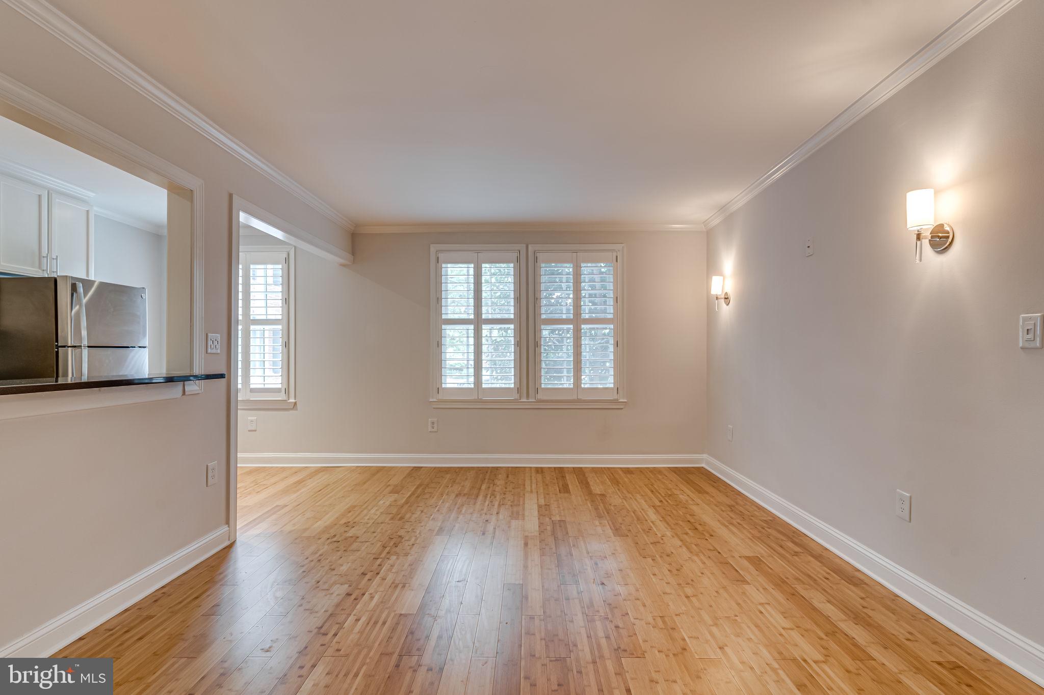 RIVERTON - Residential Lease