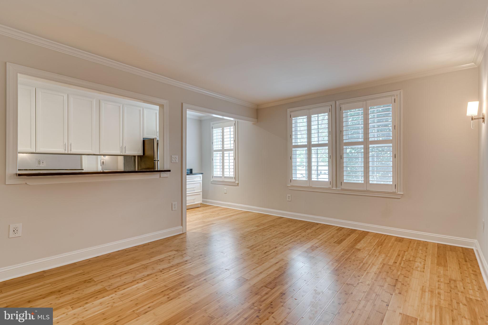 RIVERTON - Residential Lease